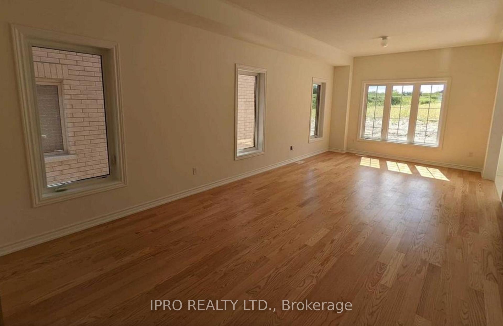Photo 4 of 2422 Angora St Street, Pickering, Rural Pickering — HOMEH