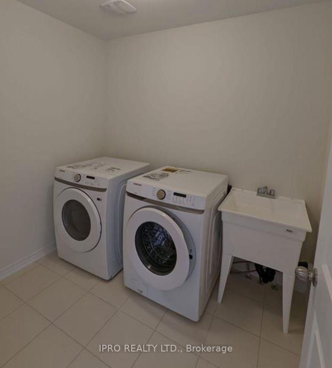 Photo 6 of 2422 Angora St Street, Pickering, Rural Pickering — HOMEH