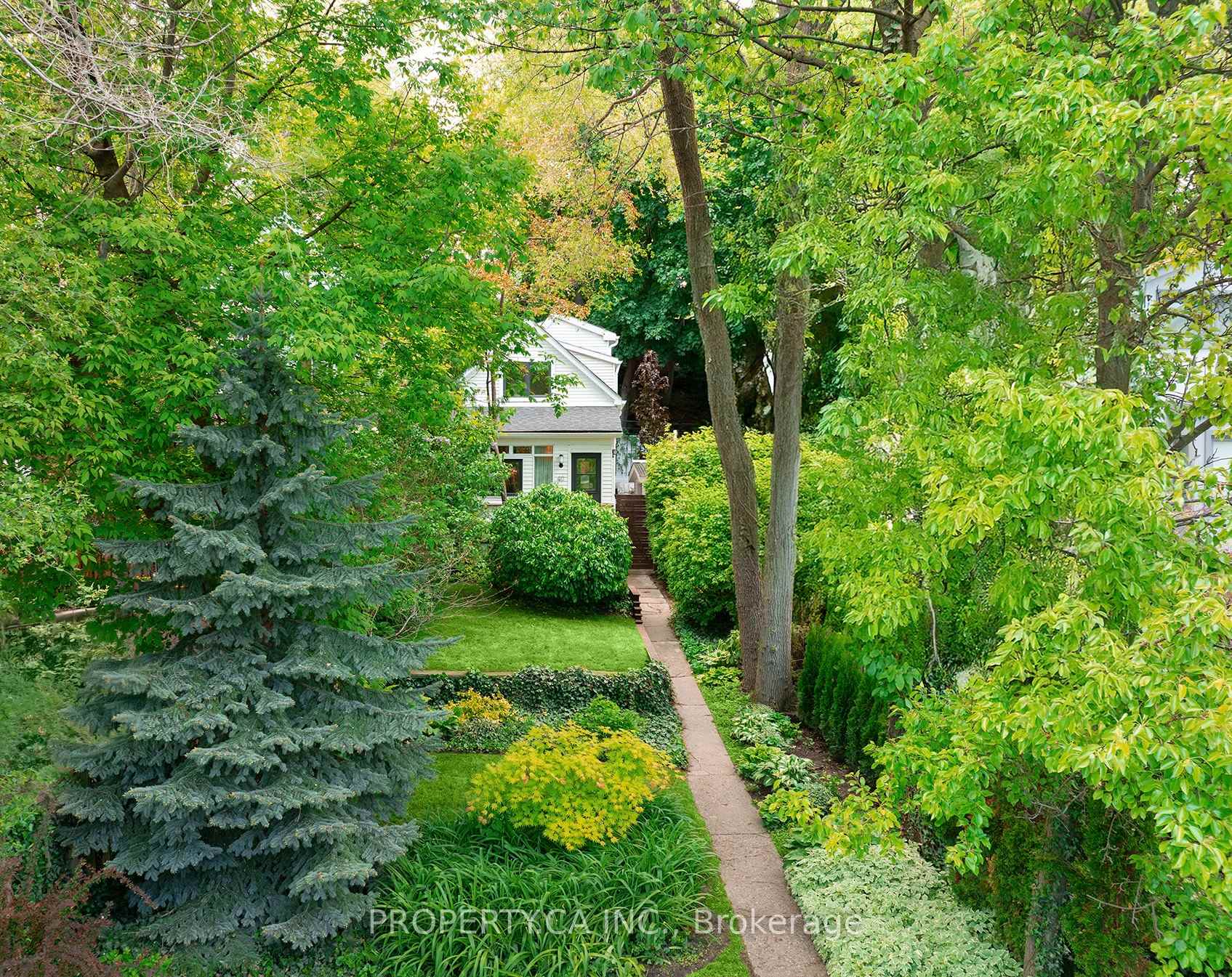 Photo 3 of 40 Ivy Avenue, Toronto, South Riverdale — HOMEH