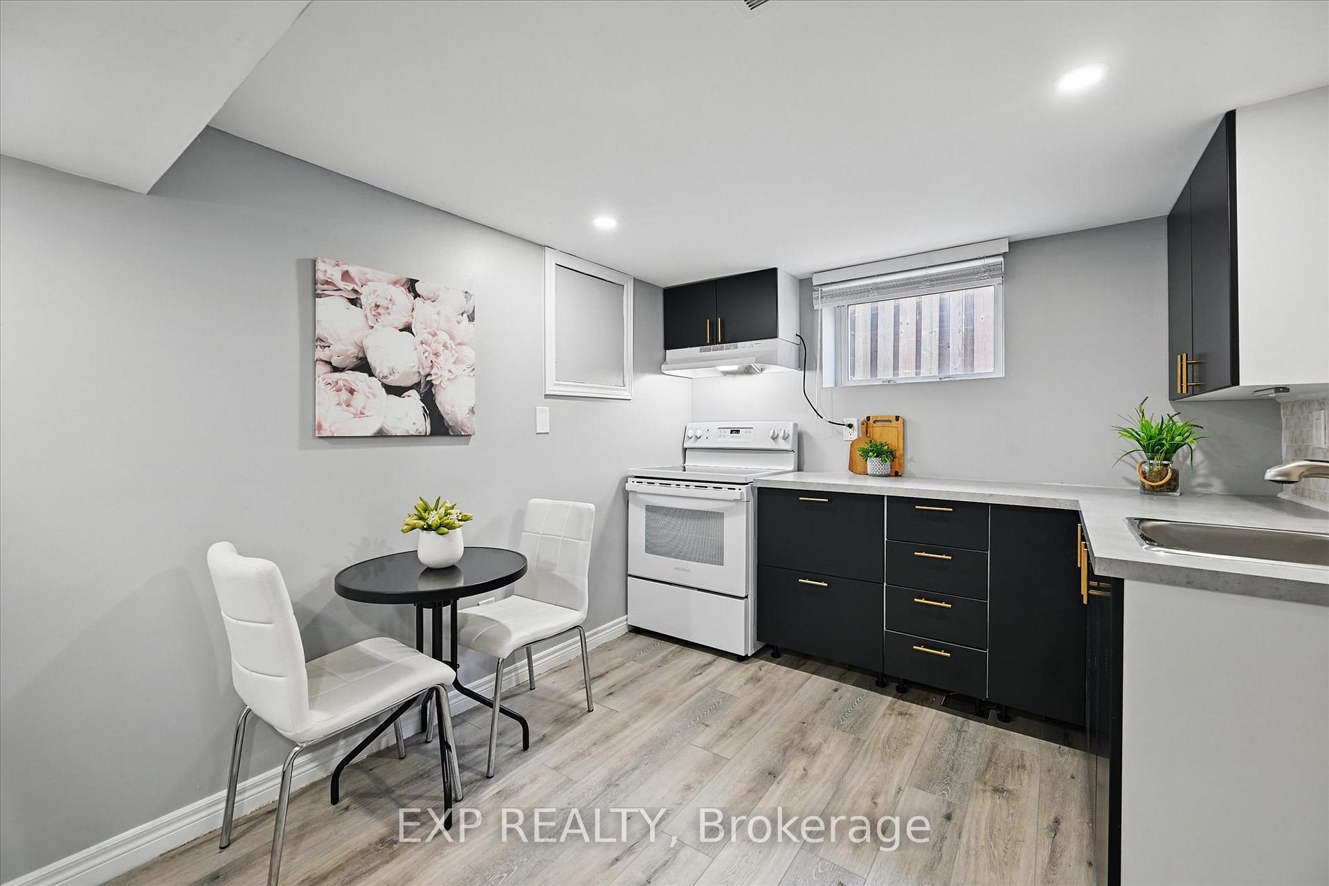 Photo 43 of 5210 McRae Street, Niagara Falls, Cherrywood — HOMEH