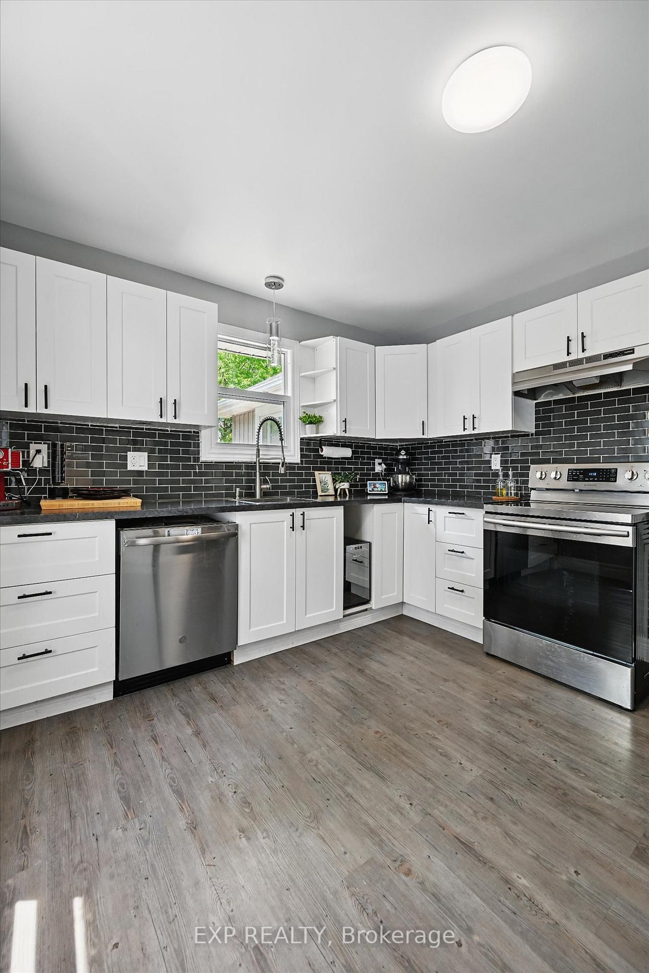 Photo 41 of 5210 McRae Street, Niagara Falls, Cherrywood — HOMEH