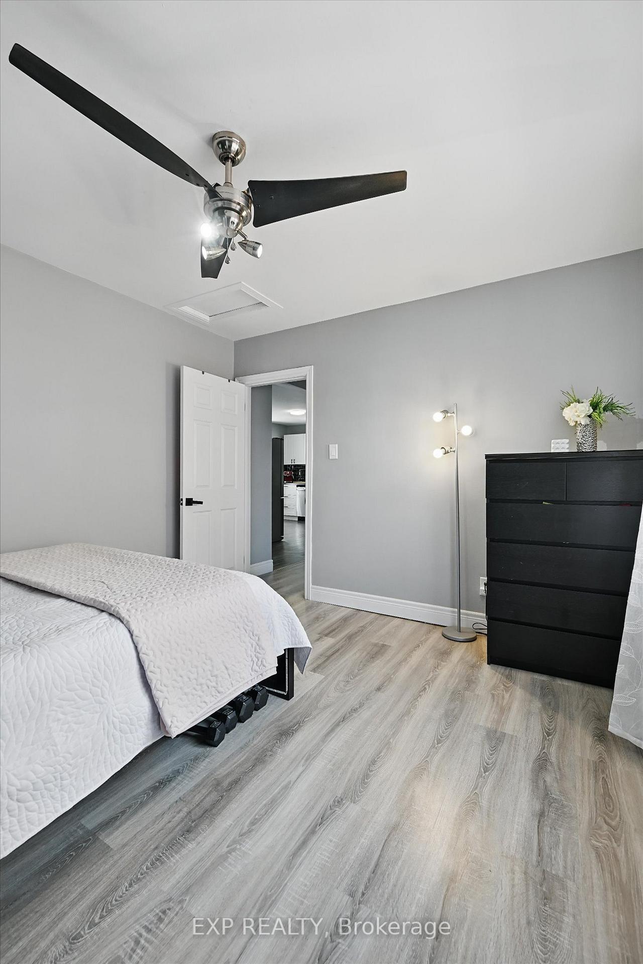 Photo 25 of 5210 McRae Street, Niagara Falls, Cherrywood — HOMEH