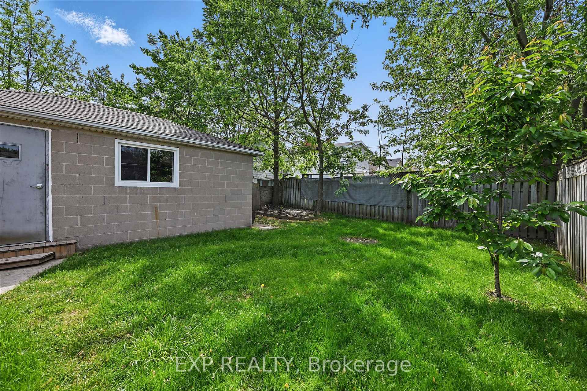 Photo 49 of 5210 McRae Street, Niagara Falls, Cherrywood — HOMEH