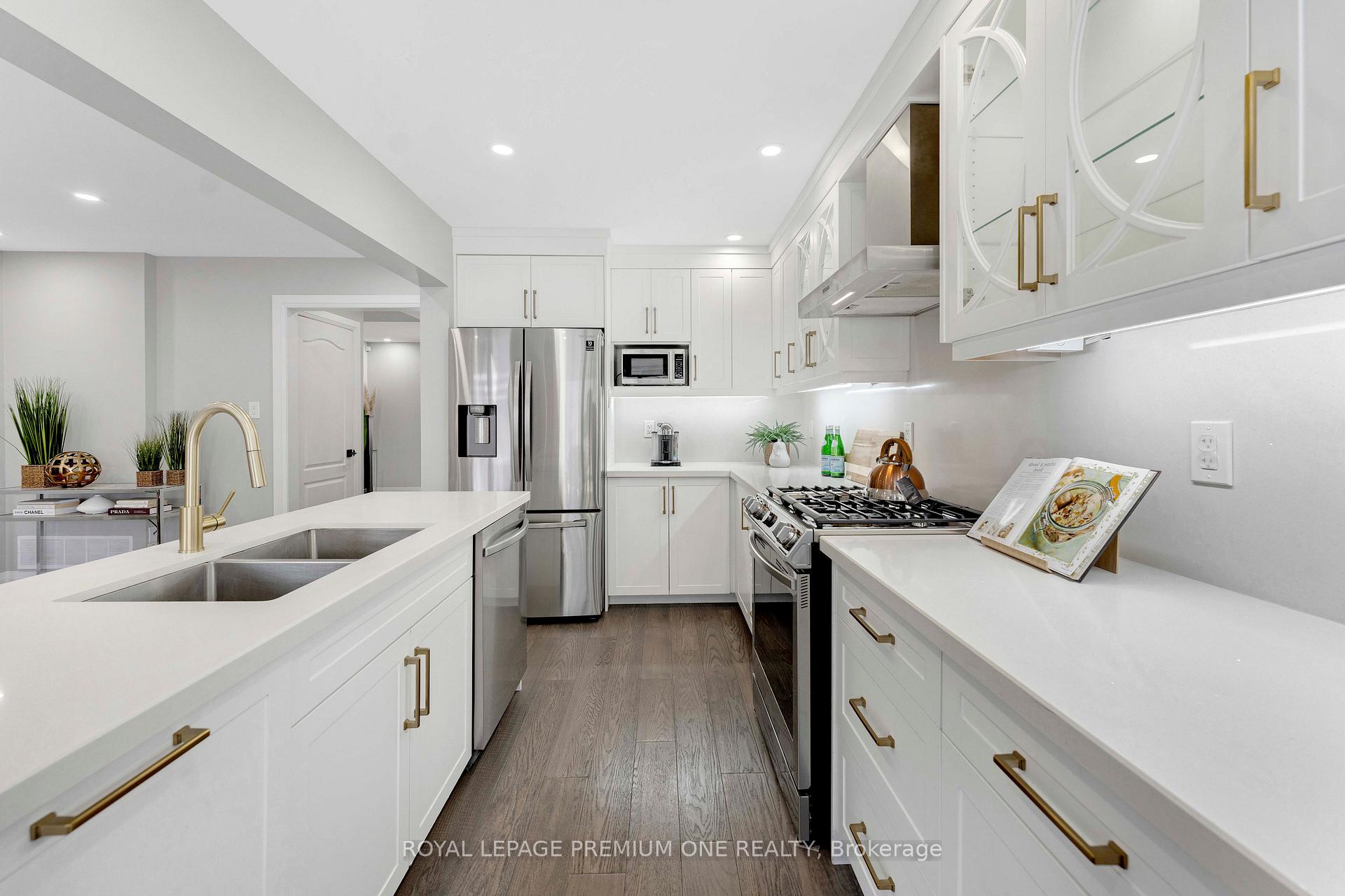 Photo 8 of Unit ON, 91 Hanton Crescent, Caledon, Bolton East — HOMEH