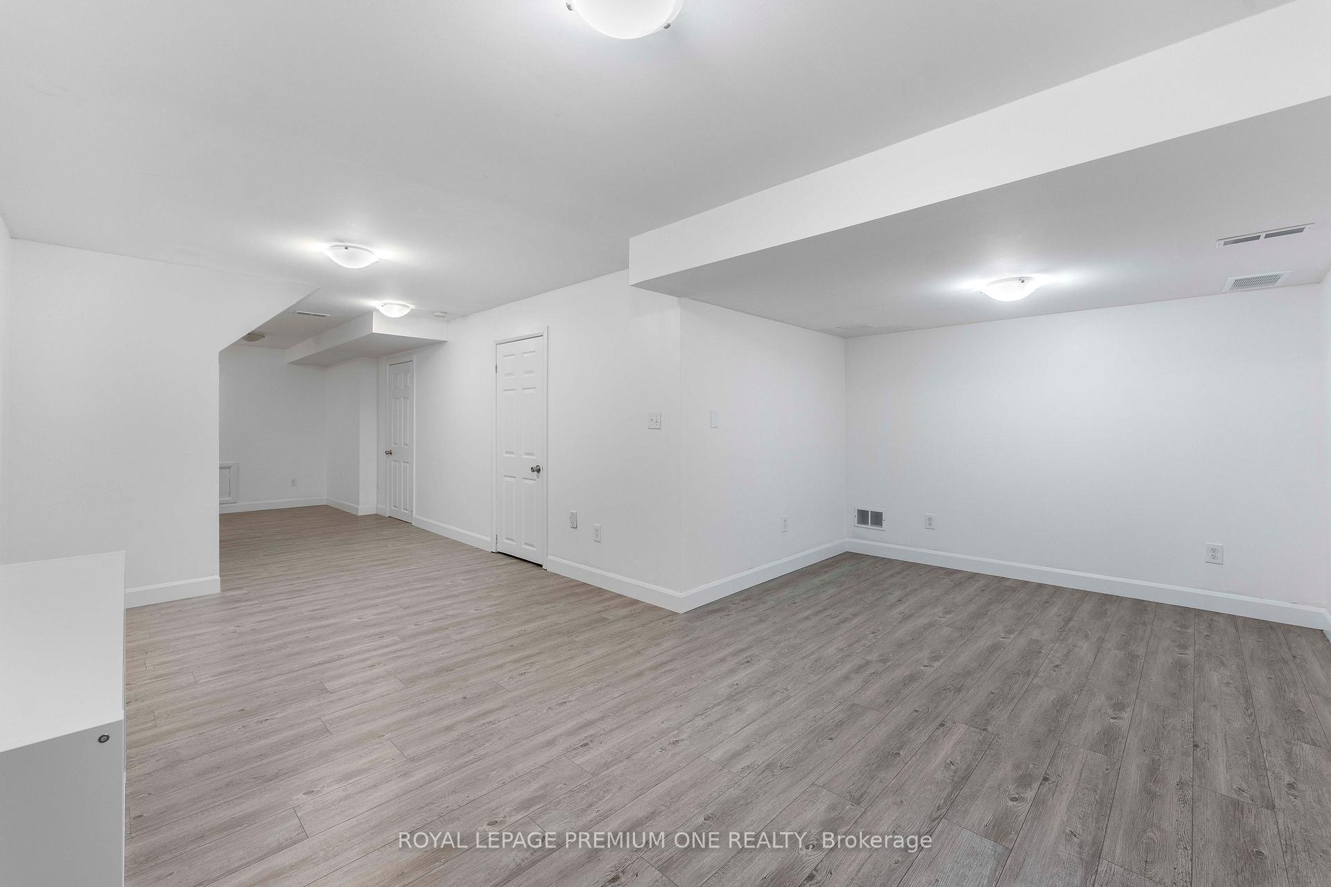 Photo 22 of Unit ON, 91 Hanton Crescent, Caledon, Bolton East — HOMEH
