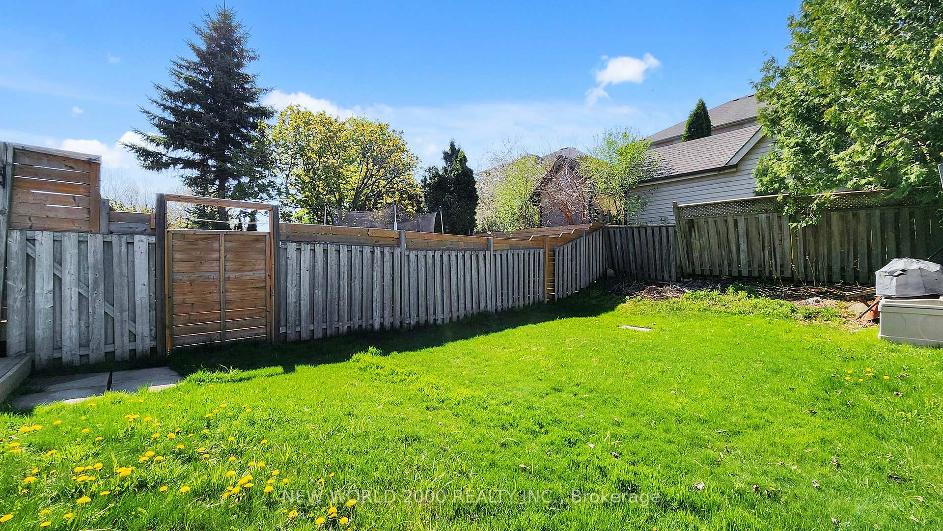 Photo 49 of 34 Fife Road, Aurora, Aurora Grove — HOMEH