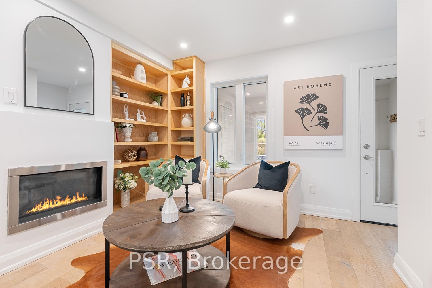 Photo 3 of 43 Hemlock Avenue, Toronto, Woodbine Corridor — HOMEH
