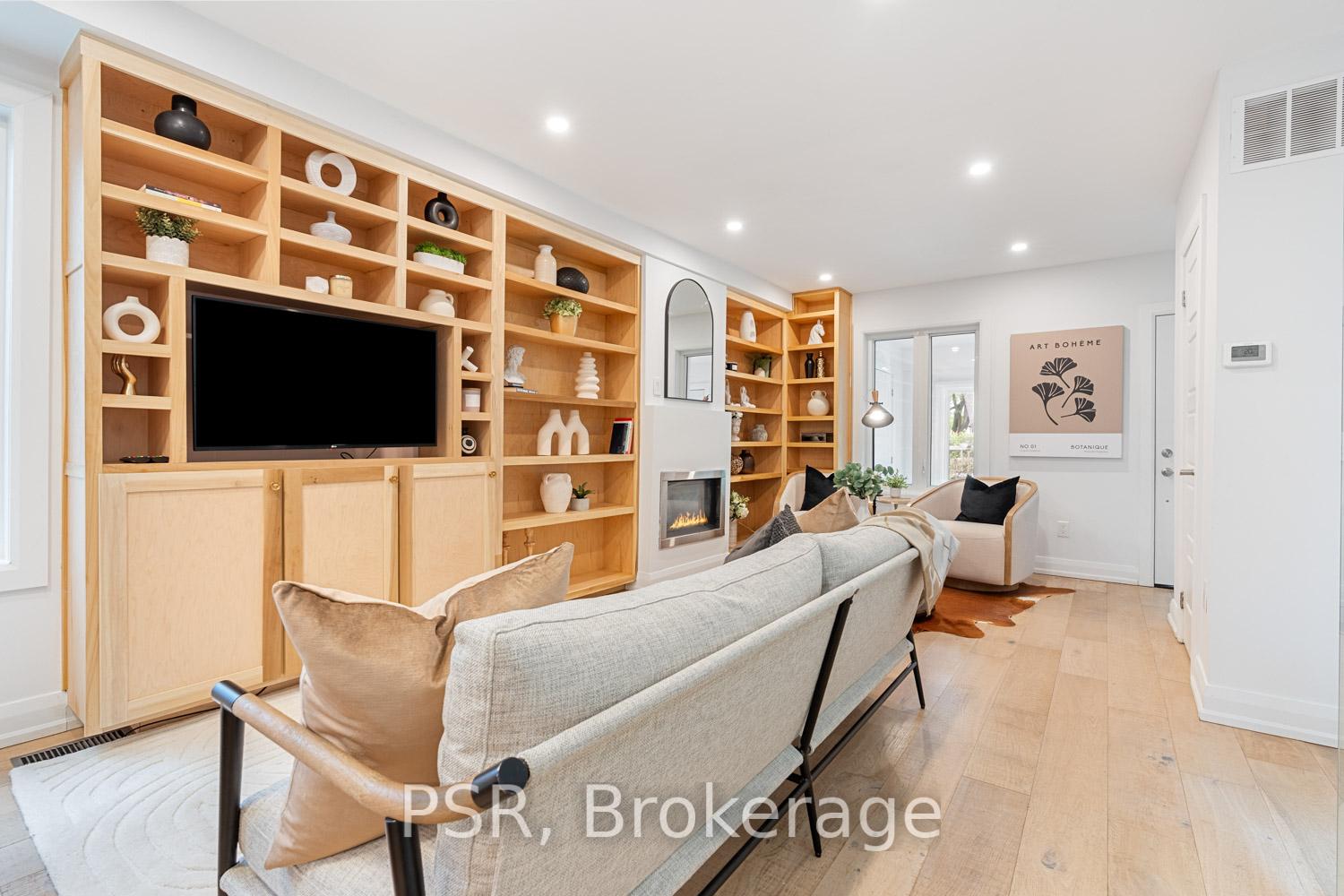 Photo 8 of 43 Hemlock Avenue, Toronto, Woodbine Corridor — HOMEH