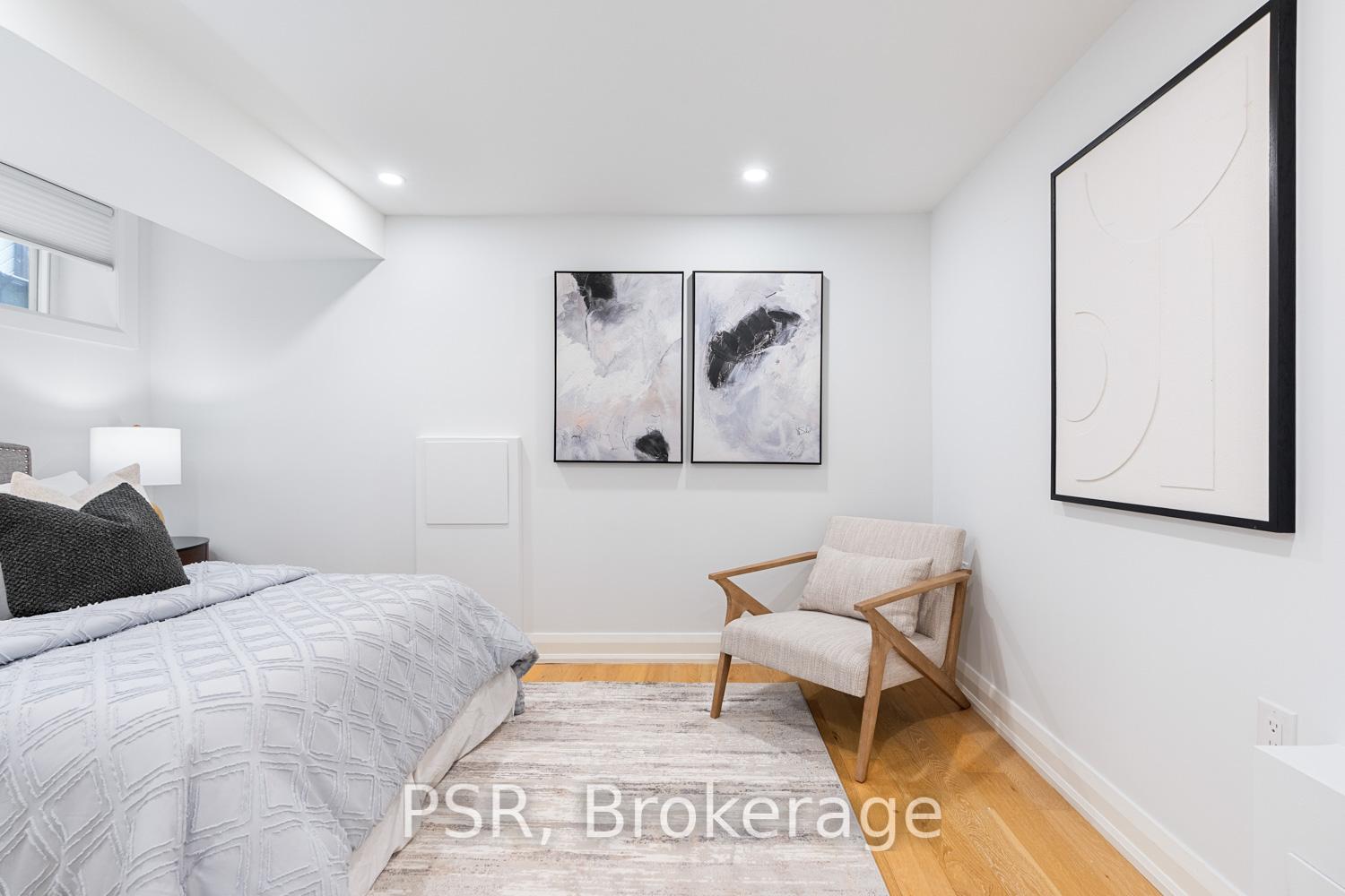 Photo 30 of 43 Hemlock Avenue, Toronto, Woodbine Corridor — HOMEH