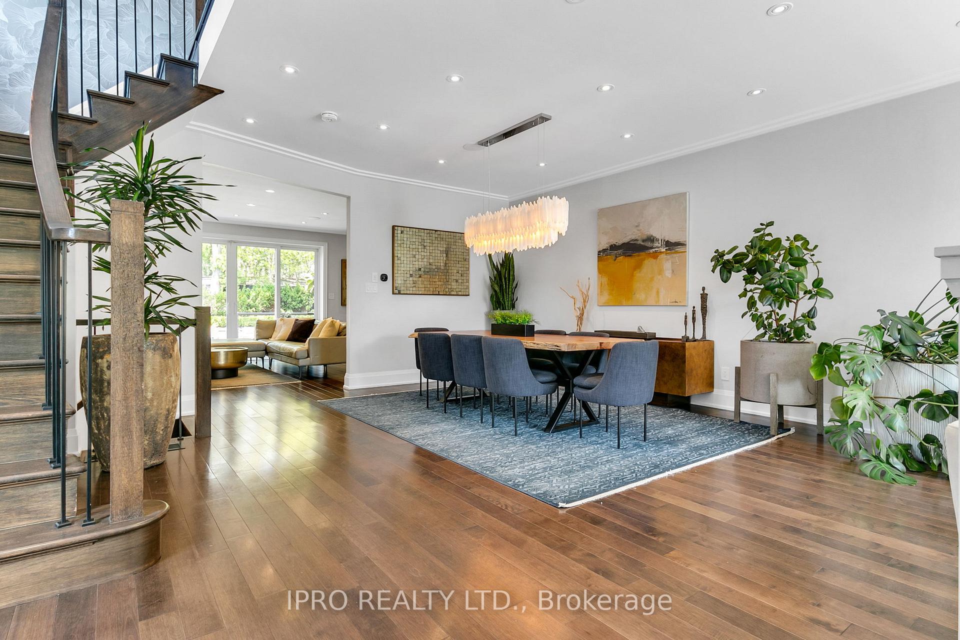 Photo 2 of 30 Notley Place, Toronto, O'Connor-Parkview — HOMEH