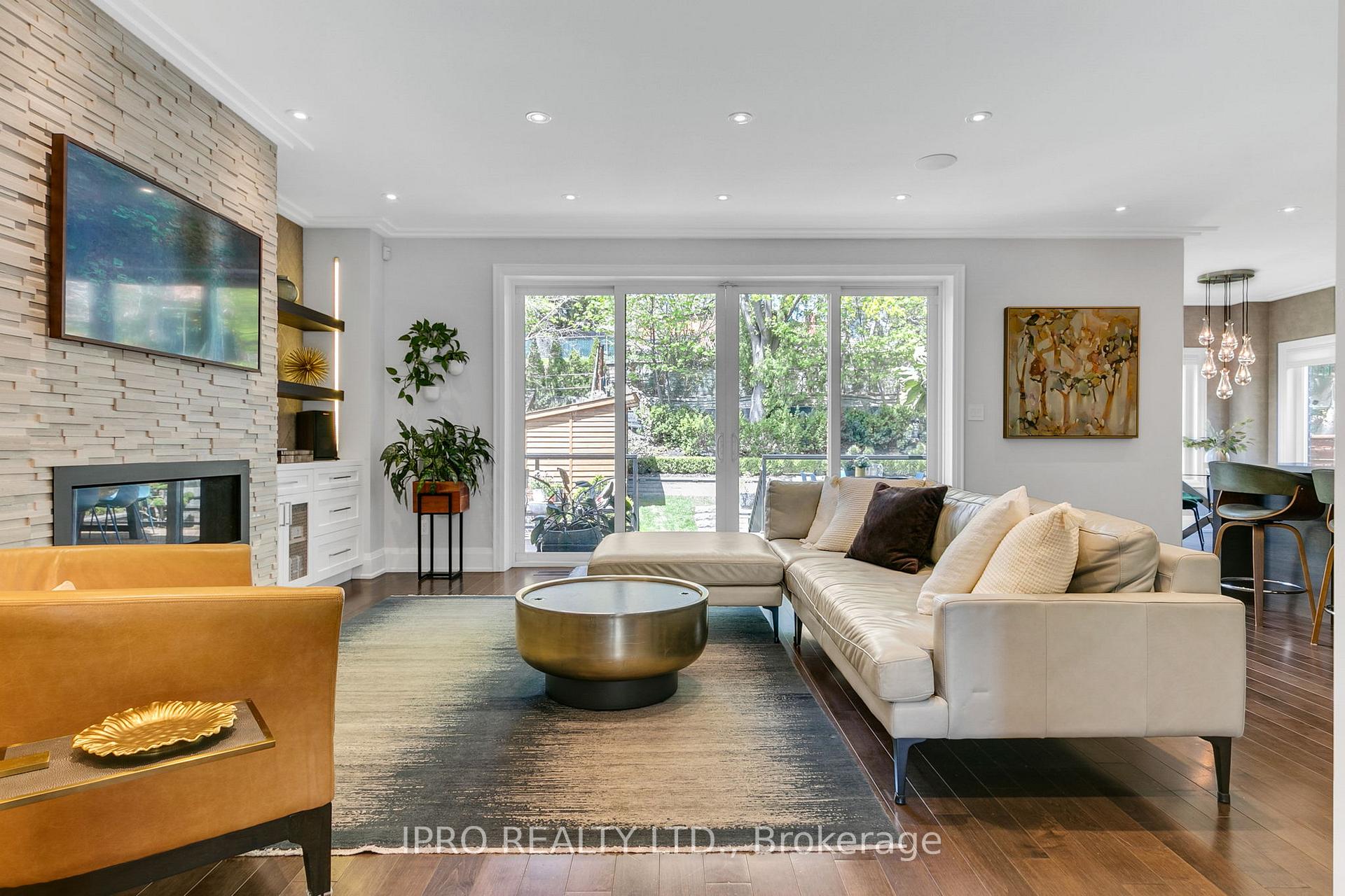 Photo 7 of 30 Notley Place, Toronto, O'Connor-Parkview — HOMEH