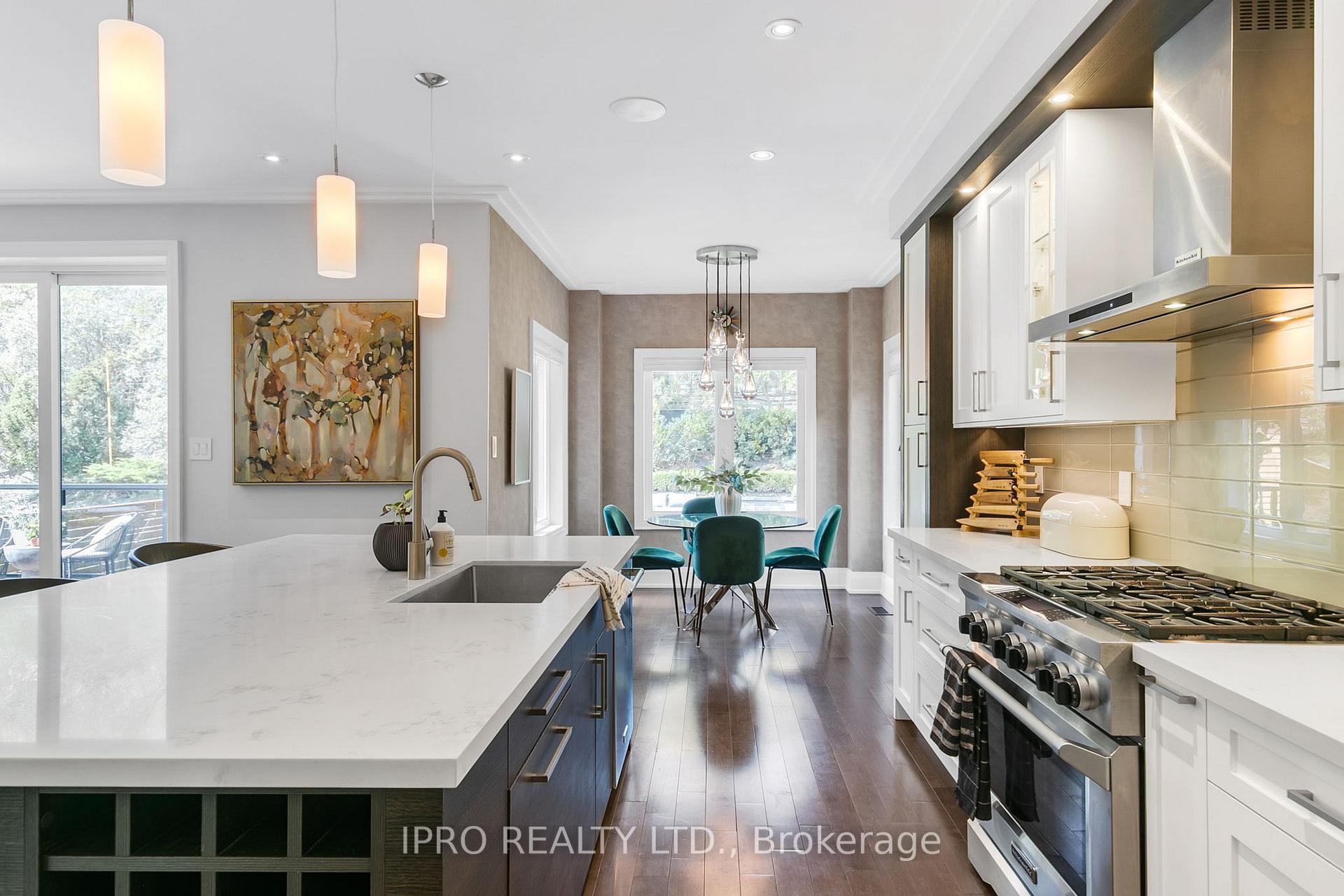 Photo 15 of 30 Notley Place, Toronto, O'Connor-Parkview — HOMEH