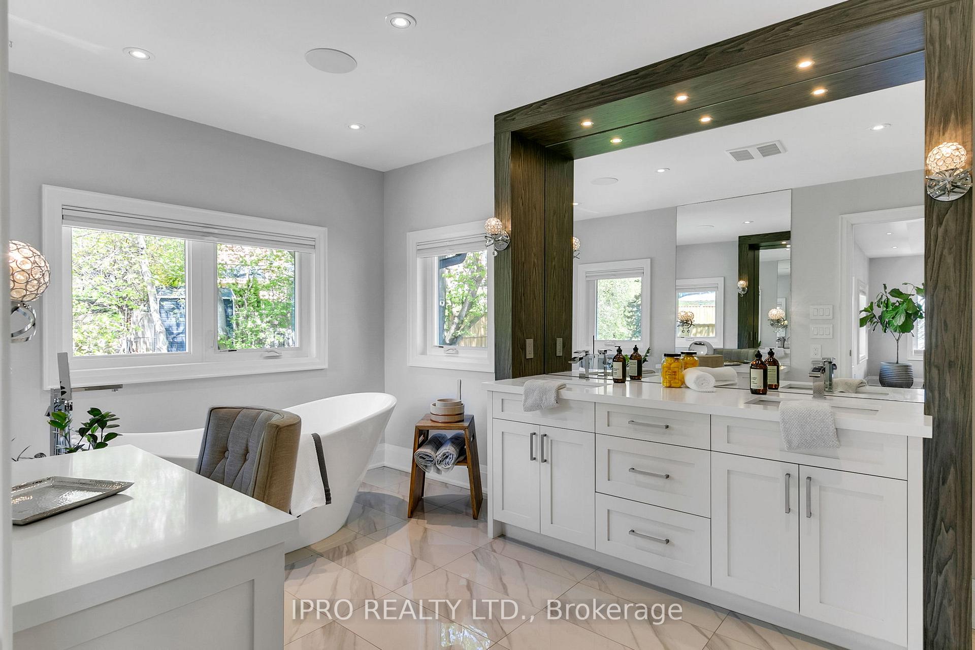 Photo 23 of 30 Notley Place, Toronto, O'Connor-Parkview — HOMEH