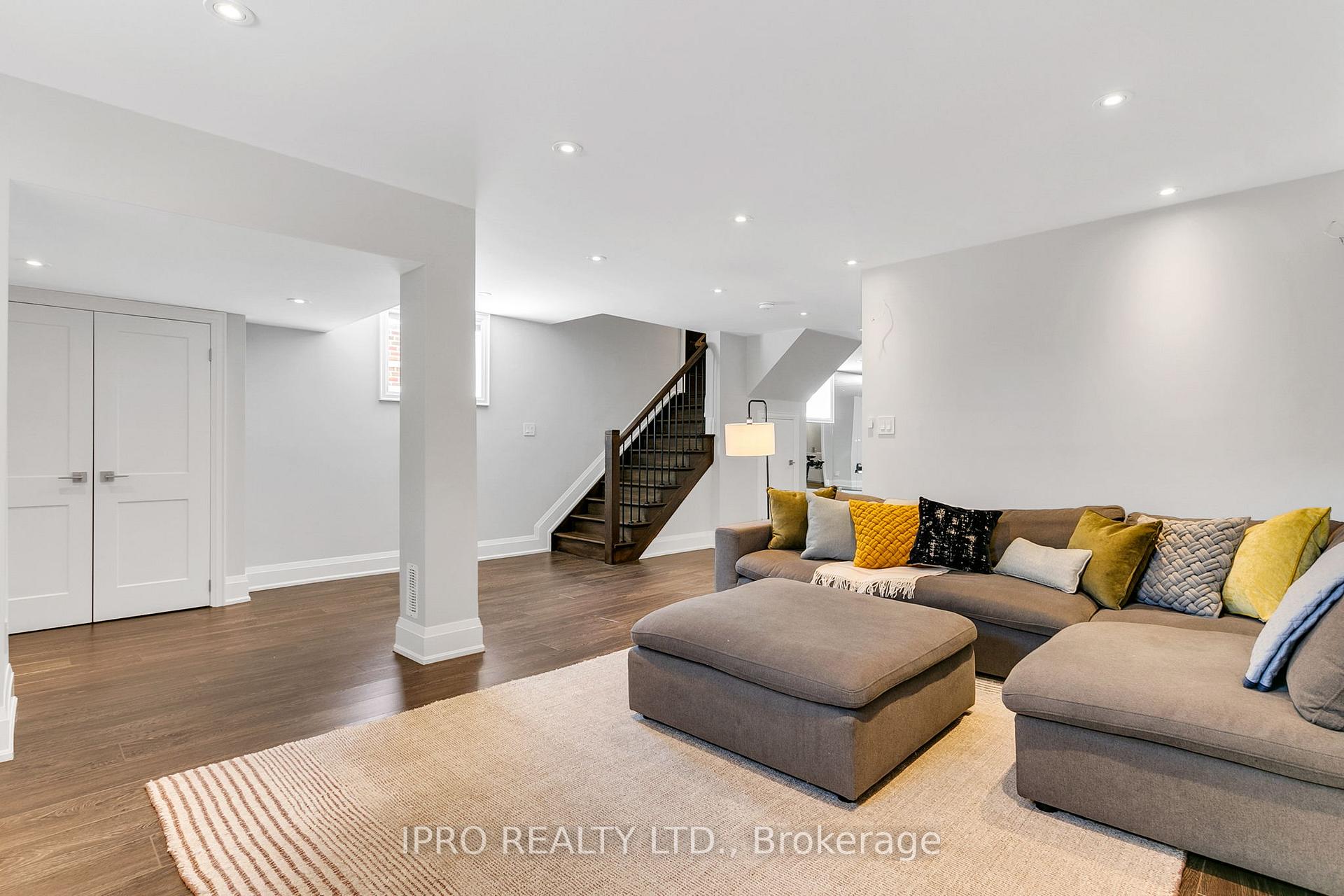 Photo 33 of 30 Notley Place, Toronto, O'Connor-Parkview — HOMEH