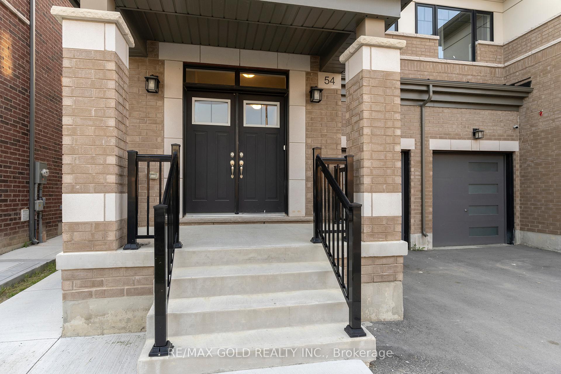 Photo 10 of 54 Spinland Street, Caledon, Rural Caledon — HOMEH