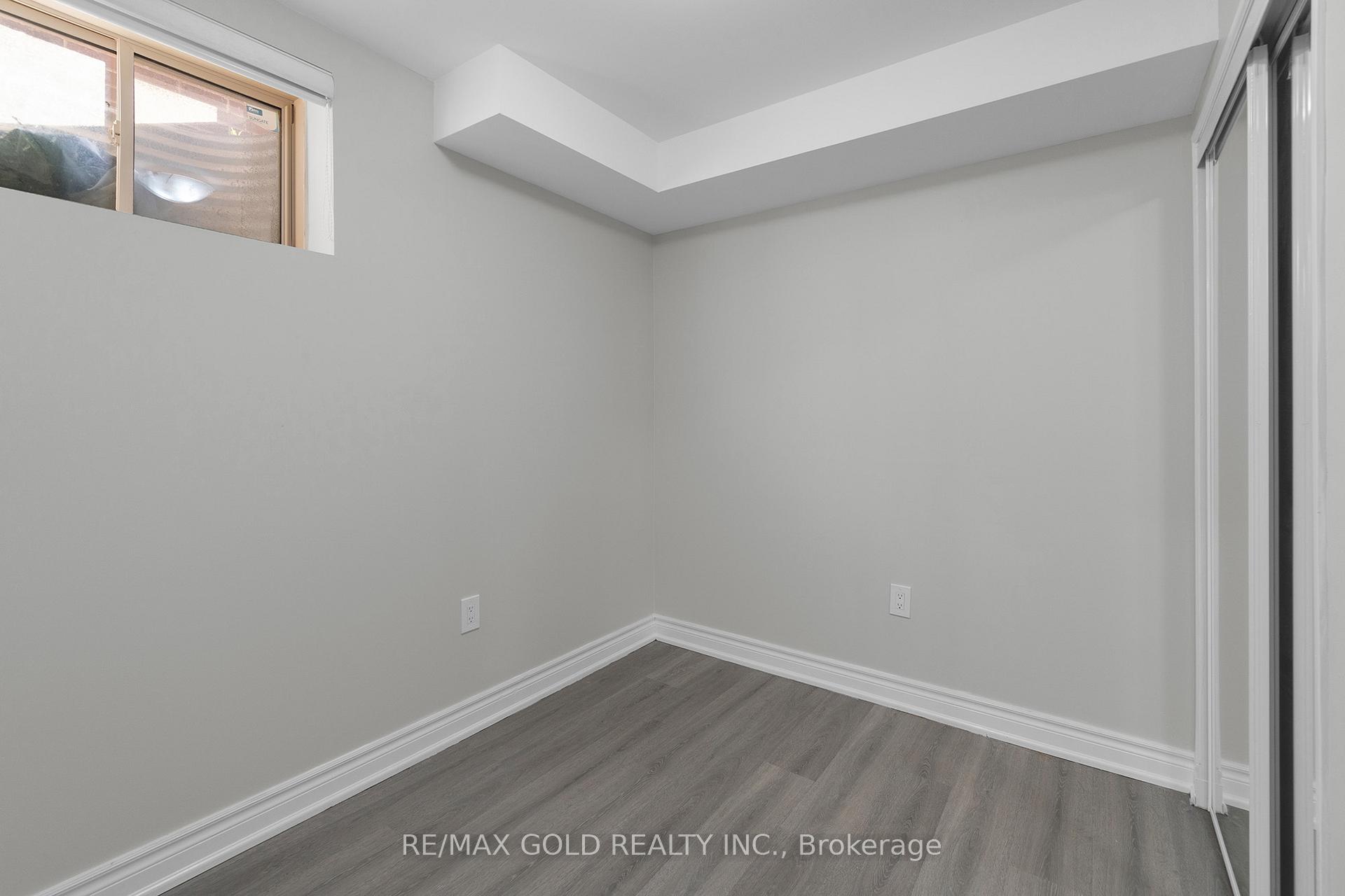 Photo 33 of 54 Spinland Street, Caledon, Rural Caledon — HOMEH