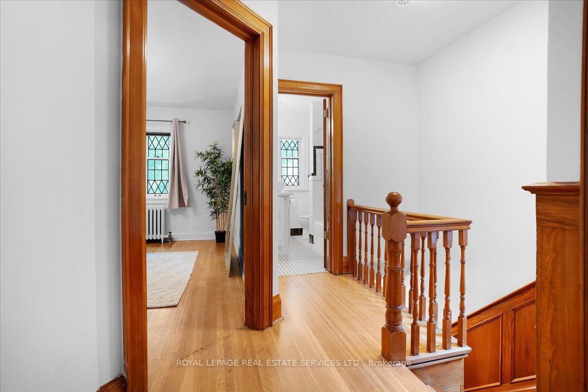 Photo 11 of 24 Rolph Road, Toronto, Leaside — HOMEH