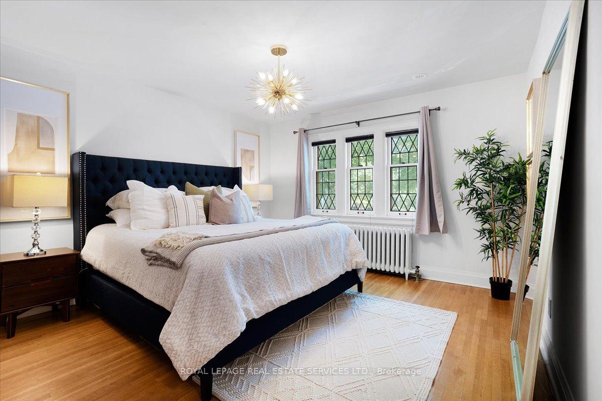 Photo 15 of 24 Rolph Road, Toronto, Leaside — HOMEH
