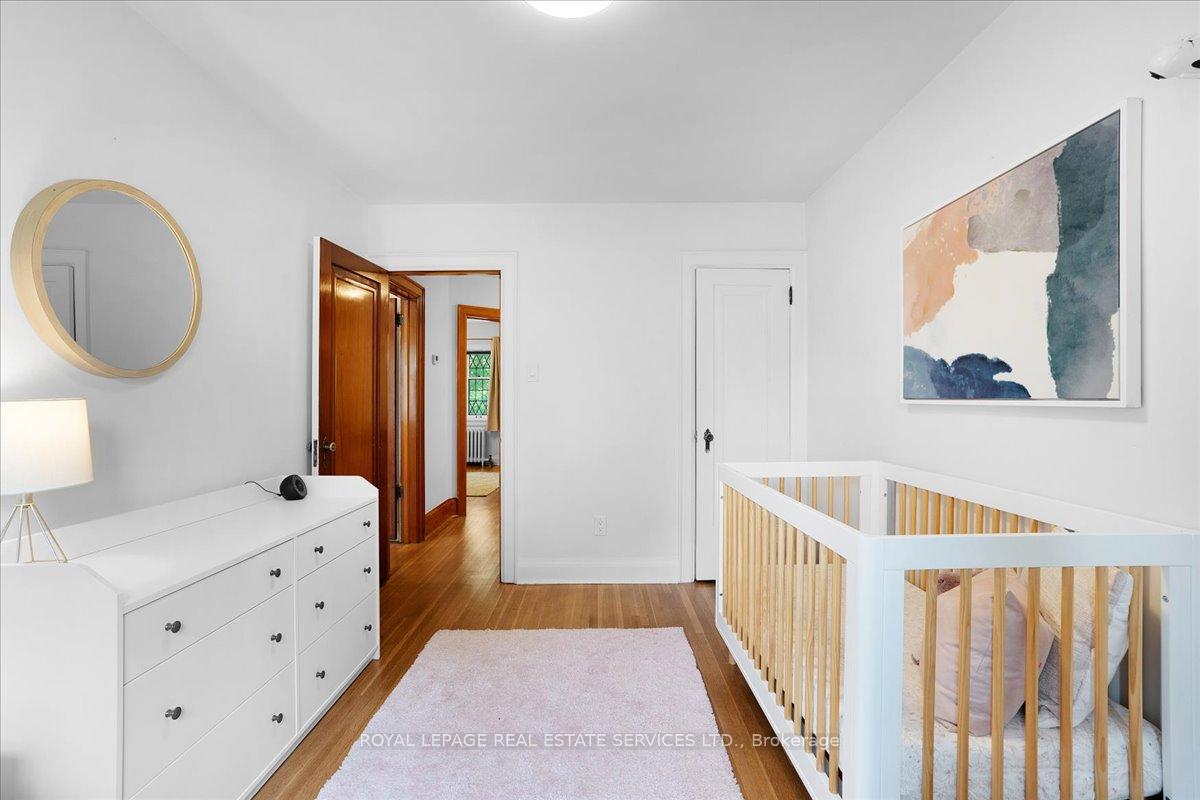 Photo 19 of 24 Rolph Road, Toronto, Leaside — HOMEH