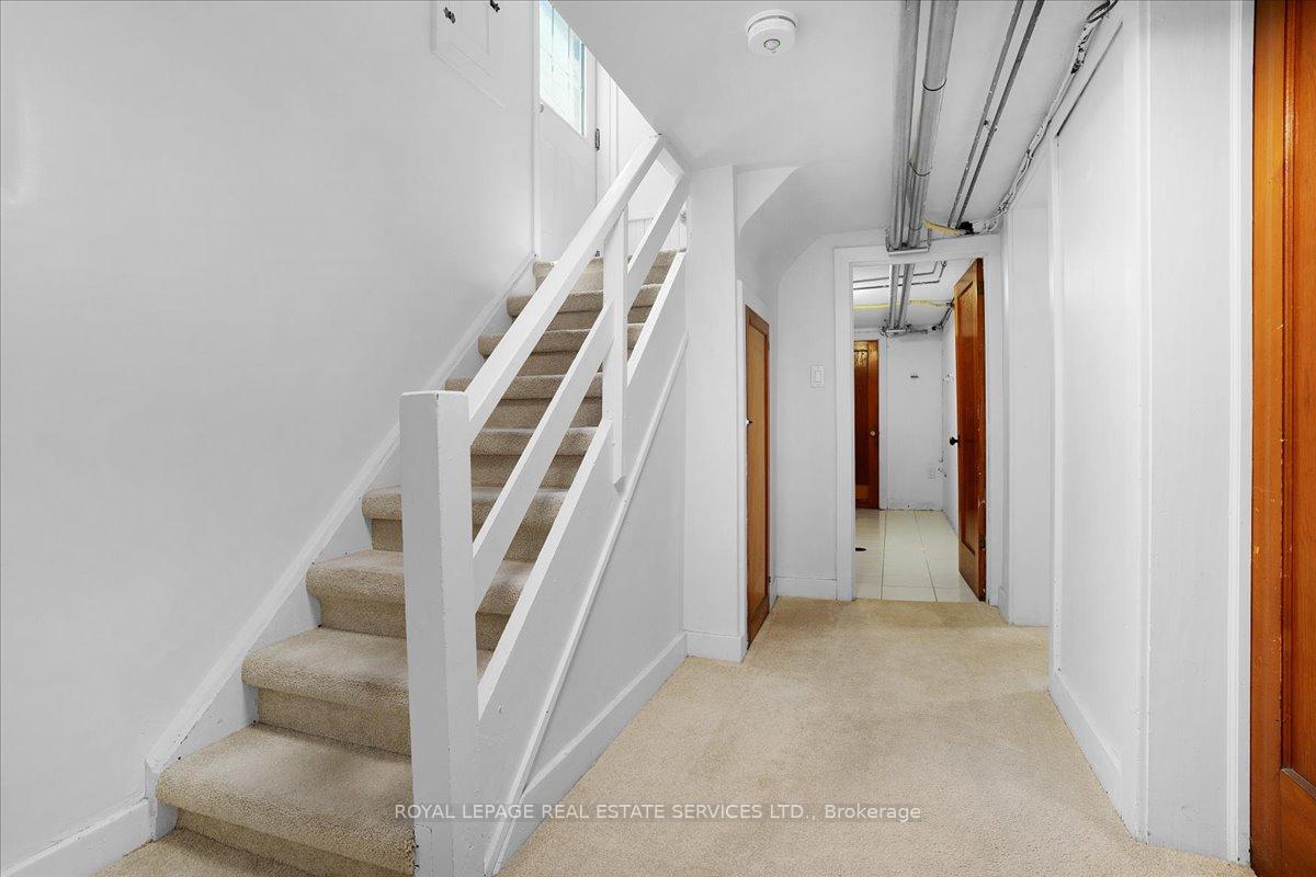 Photo 23 of 24 Rolph Road, Toronto, Leaside — HOMEH