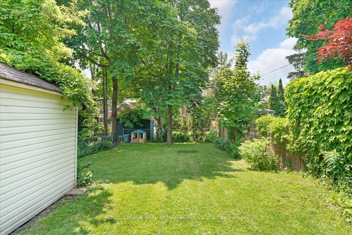 Photo 26 of 24 Rolph Road, Toronto, Leaside — HOMEH