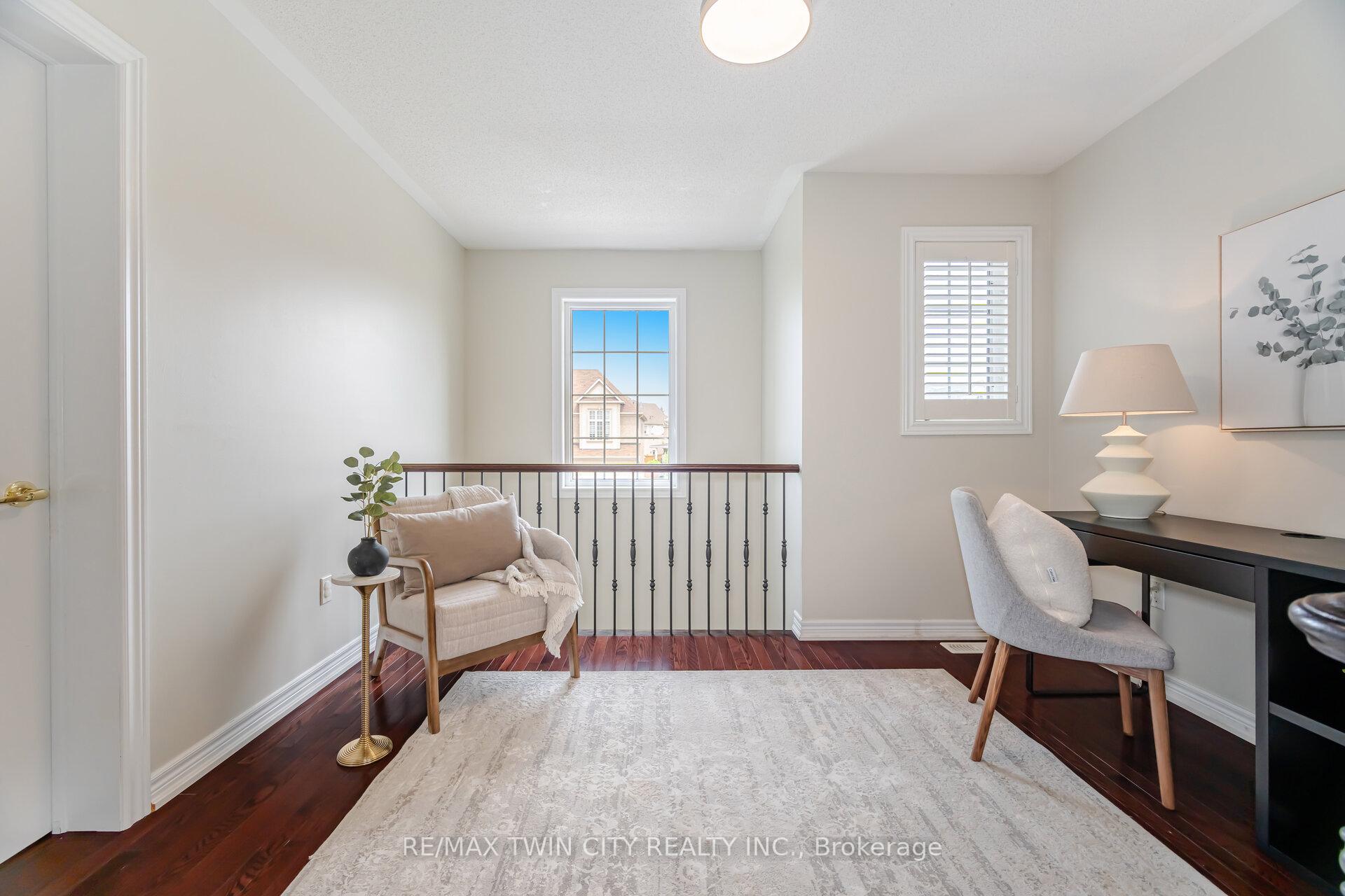 Photo 14 of 45 Retreat Boulevard, Vaughan, Vellore Village — HOMEH