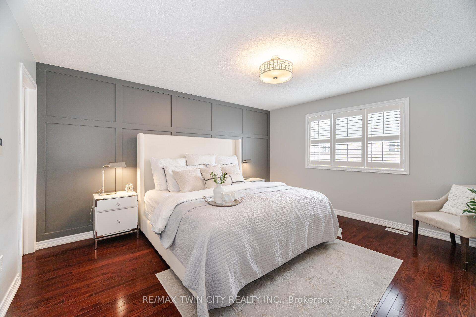 Photo 19 of 45 Retreat Boulevard, Vaughan, Vellore Village — HOMEH