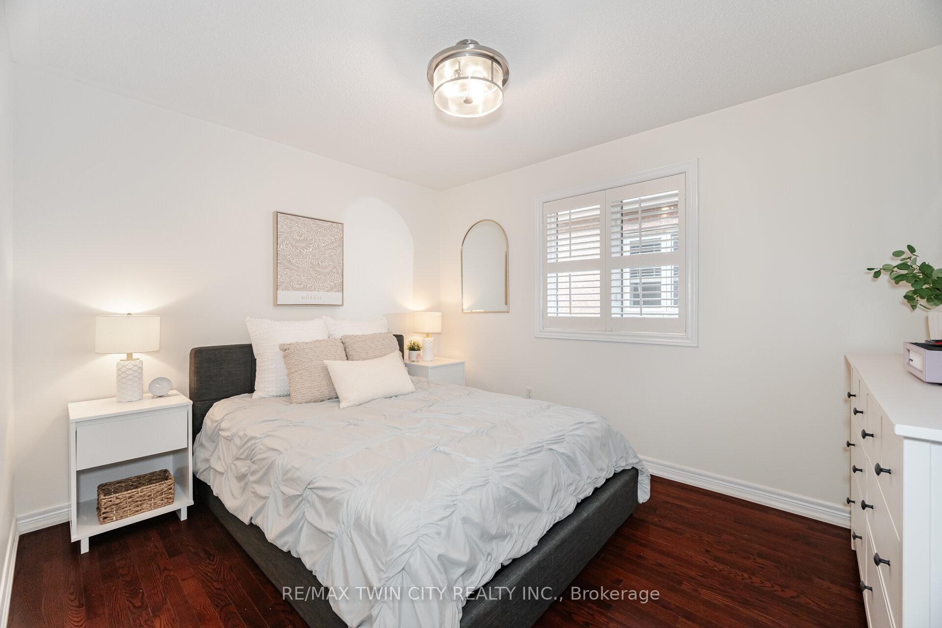 Photo 22 of 45 Retreat Boulevard, Vaughan, Vellore Village — HOMEH