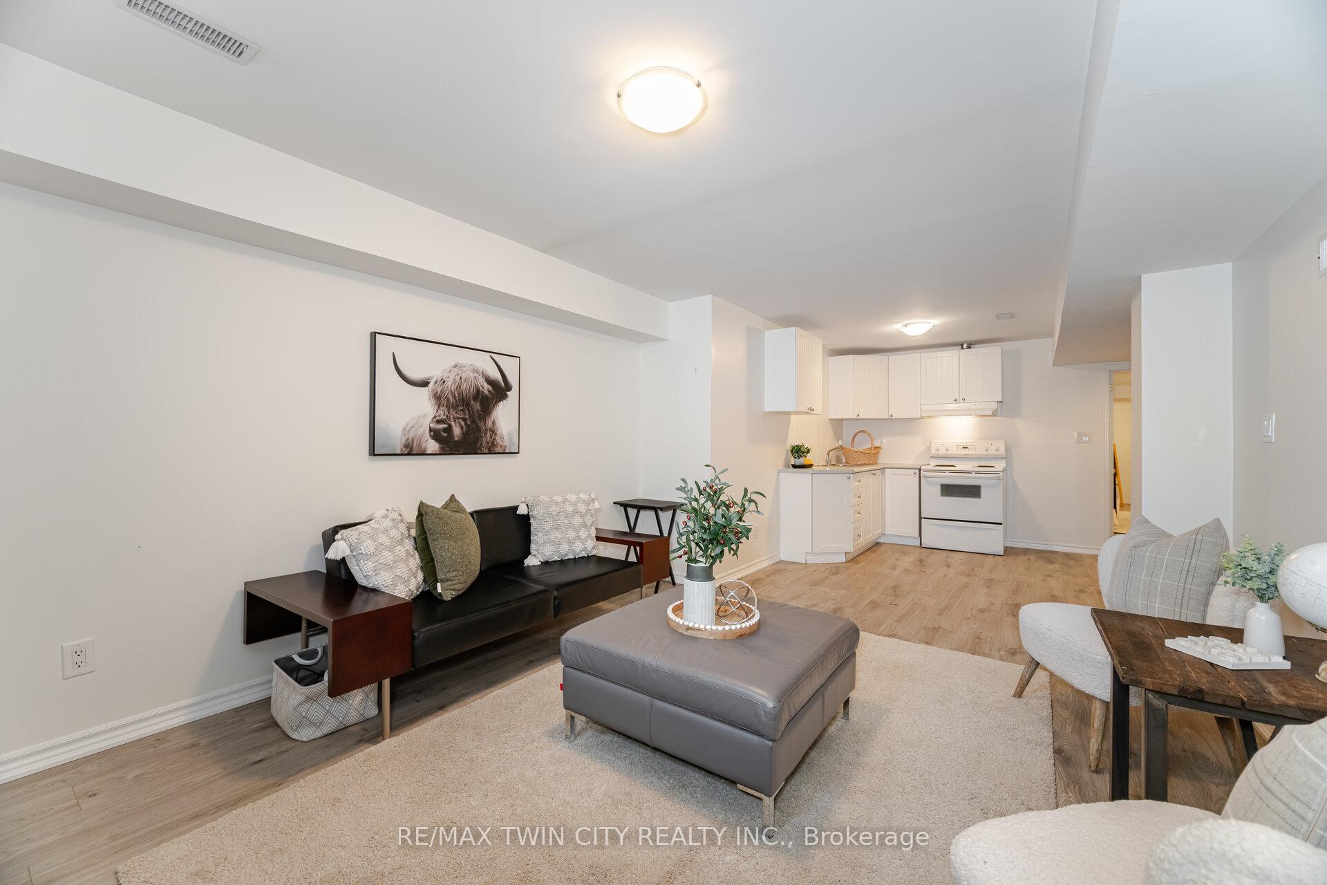 Photo 25 of 45 Retreat Boulevard, Vaughan, Vellore Village — HOMEH