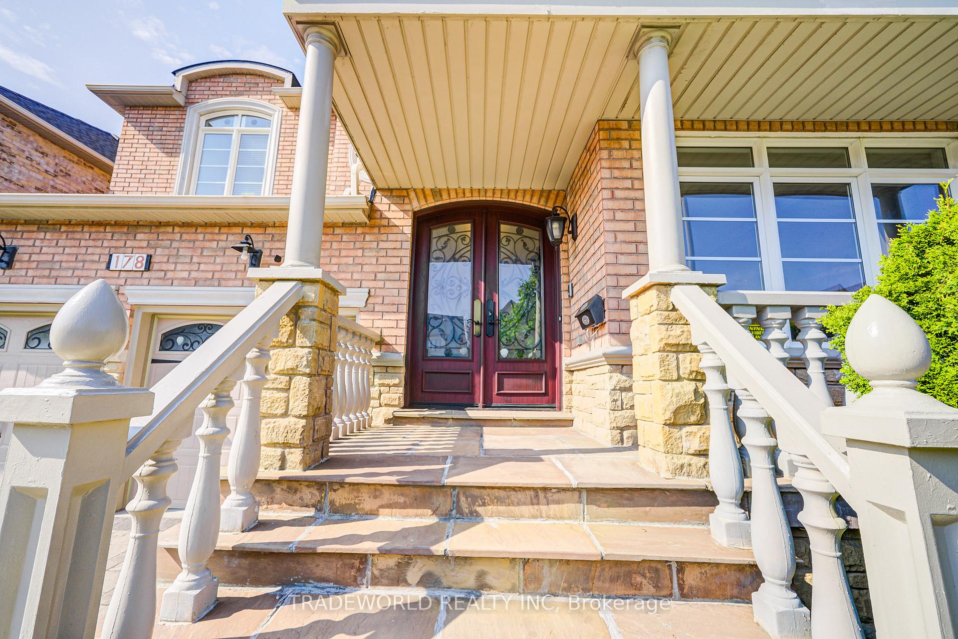 Photo 3 of 178 Seabreeze Avenue, Vaughan, Patterson — HOMEH