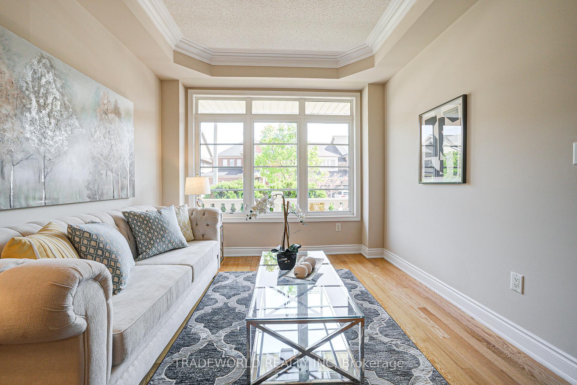 Photo 9 of 178 Seabreeze Avenue, Vaughan, Patterson — HOMEH