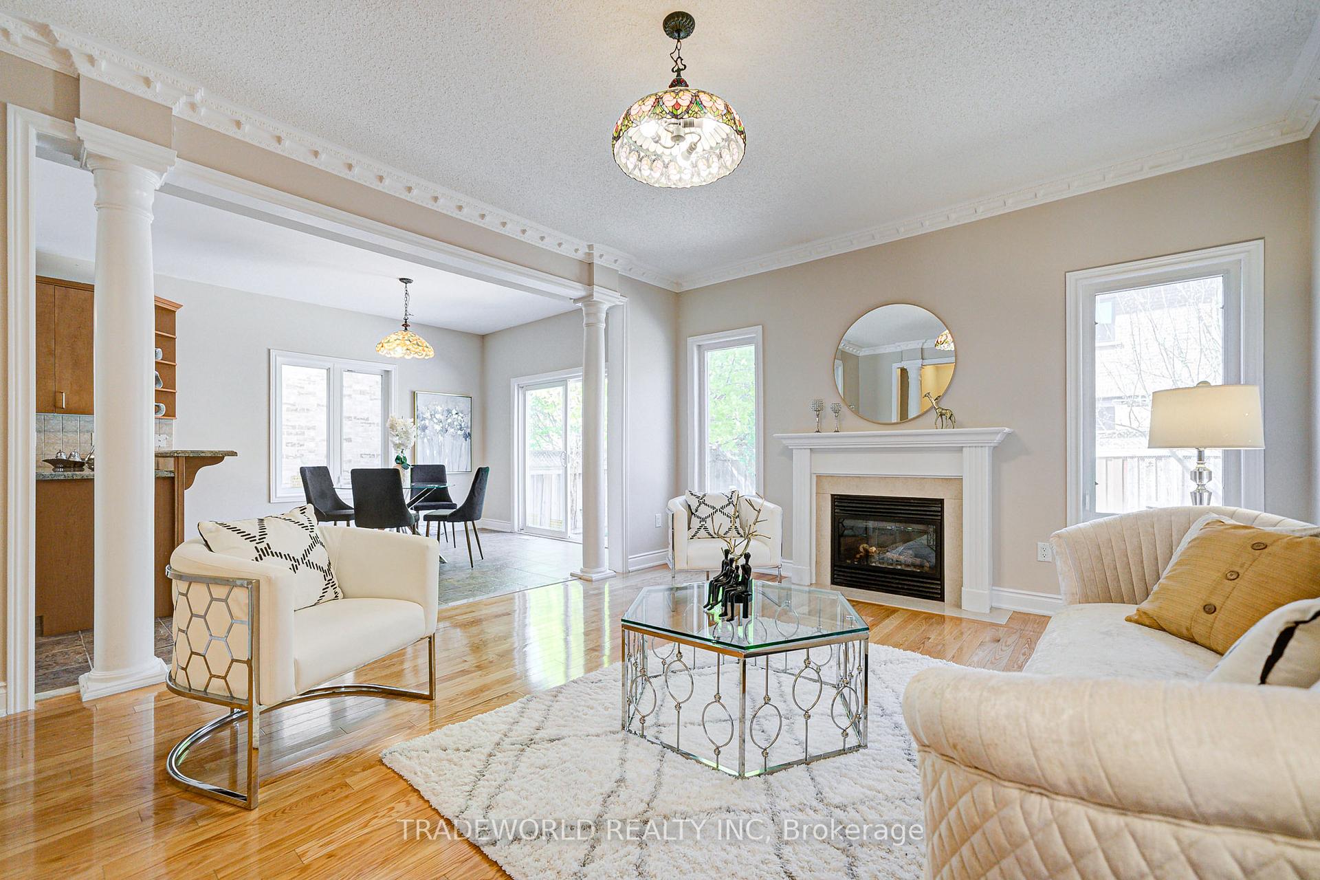 Photo 15 of 178 Seabreeze Avenue, Vaughan, Patterson — HOMEH
