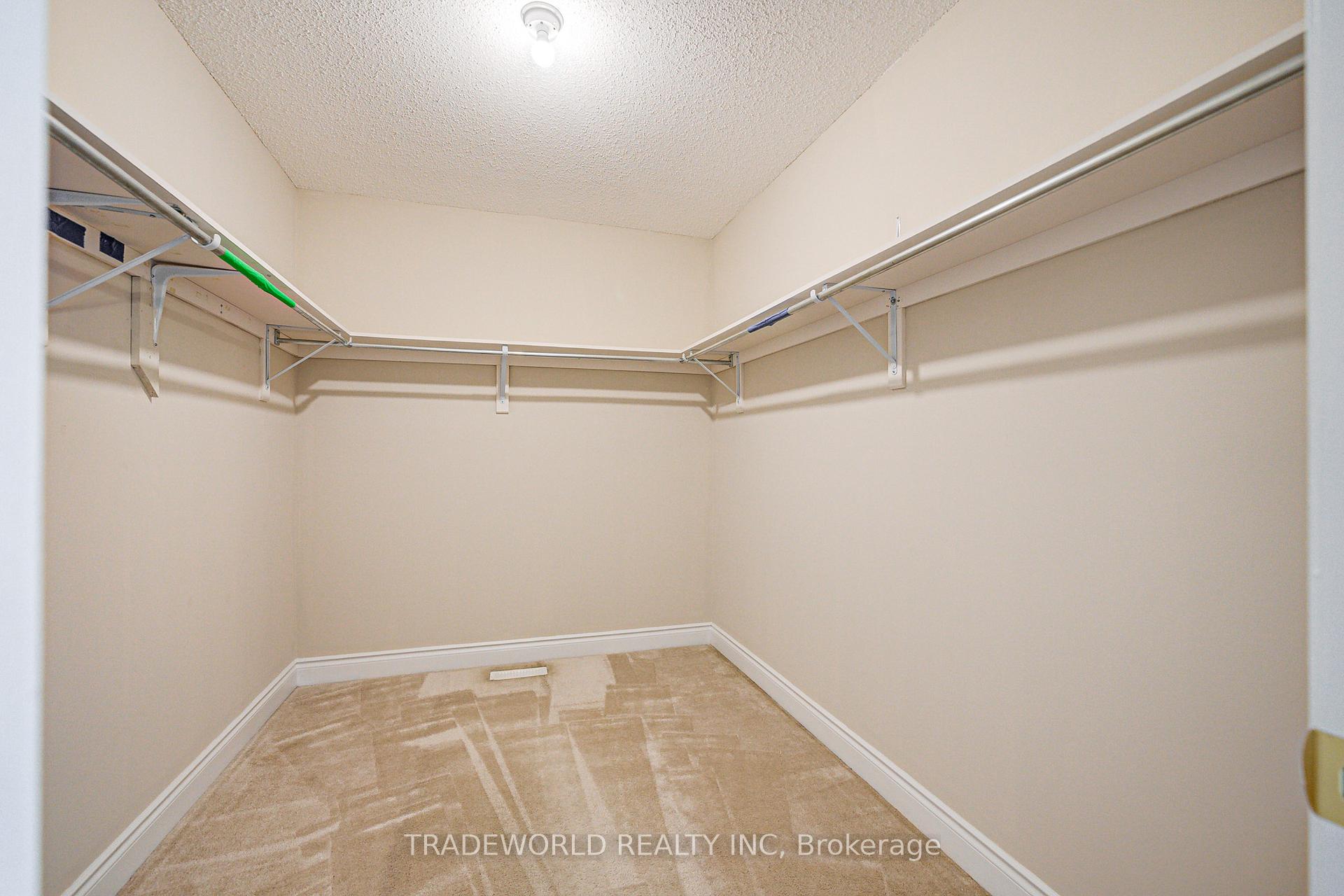 Photo 34 of 178 Seabreeze Avenue, Vaughan, Patterson — HOMEH