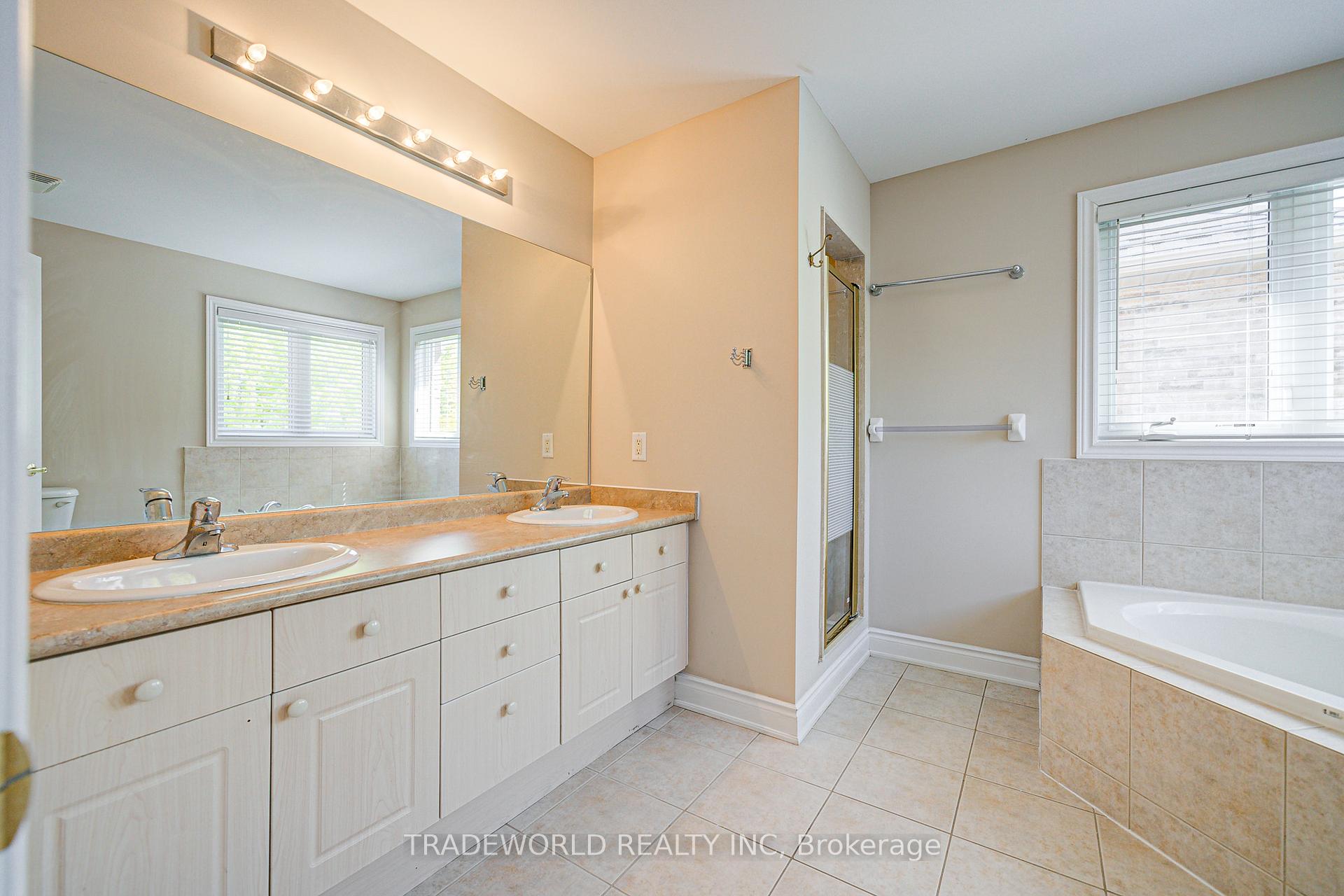 Photo 38 of 178 Seabreeze Avenue, Vaughan, Patterson — HOMEH
