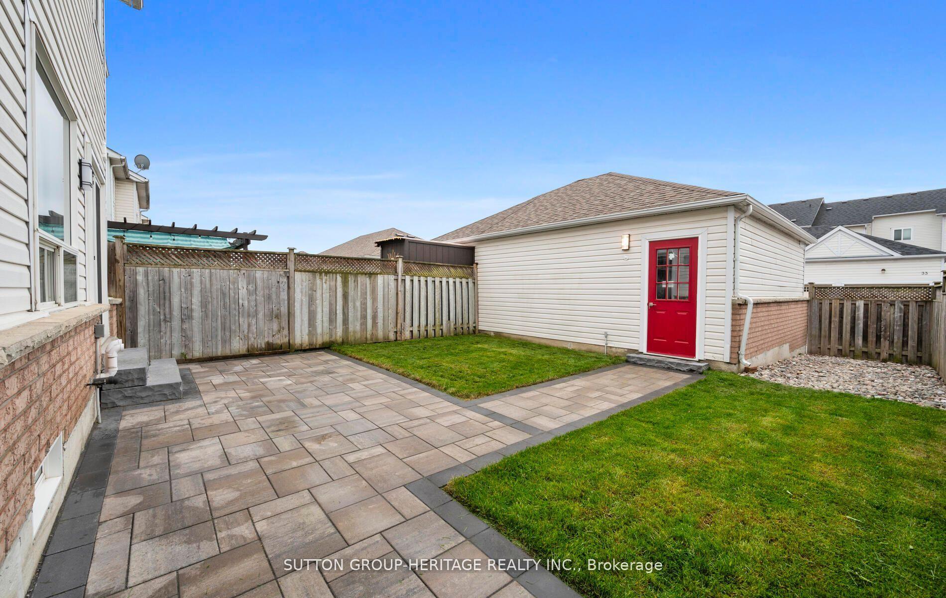 Photo 33 of 14 Bayside Gate E, Whitby, Port Whitby — HOMEH