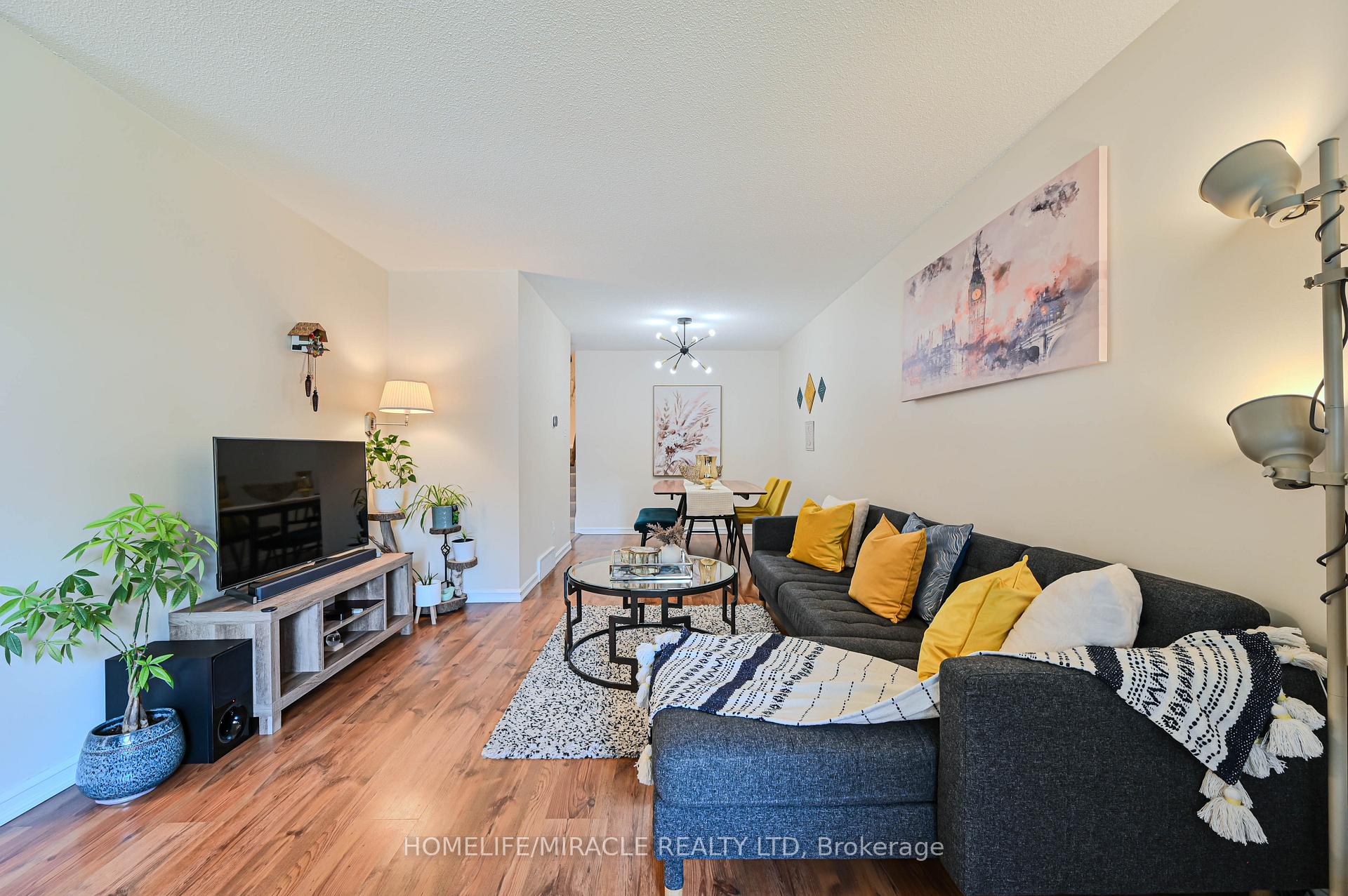 Photo 3 of 307 Magnolia Drive, Hamilton, Fessenden — HOMEH