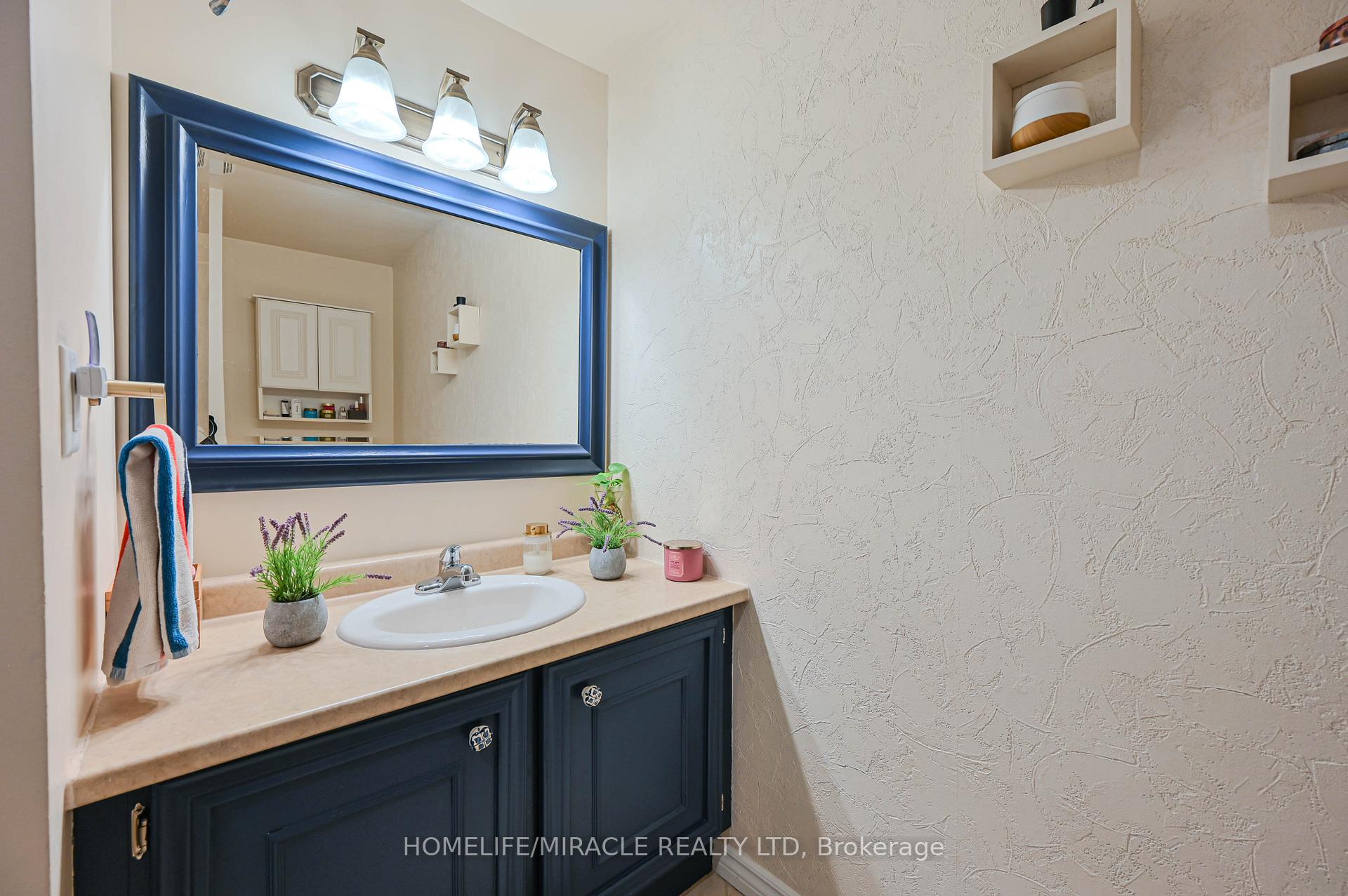 Photo 11 of 307 Magnolia Drive, Hamilton, Fessenden — HOMEH