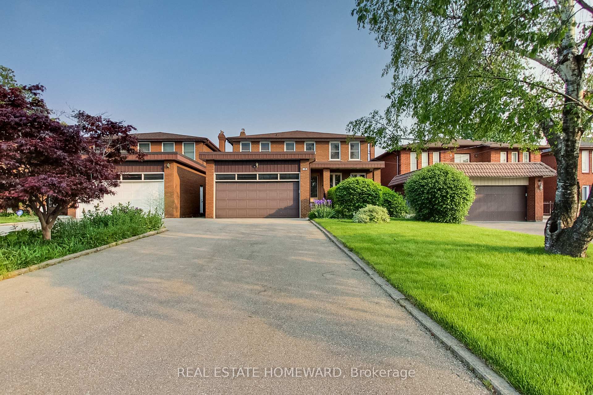 Photo 2 of 81A St Andrews Boulevard, Etobicoke, Kingsview Village-The Westway — HOMEH