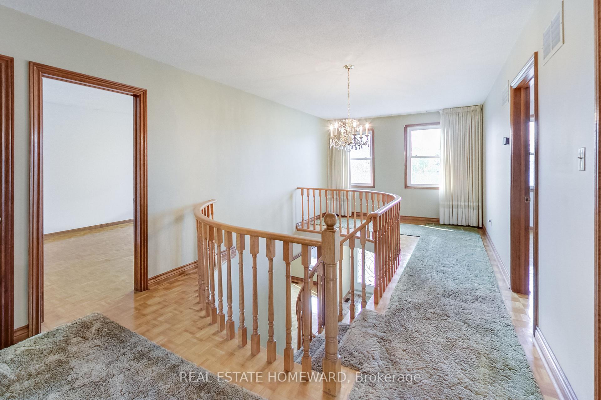 Photo 20 of 81A St Andrews Boulevard, Etobicoke, Kingsview Village-The Westway — HOMEH