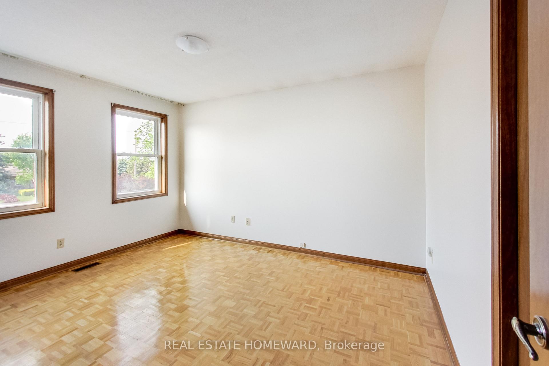 Photo 25 of 81A St Andrews Boulevard, Etobicoke, Kingsview Village-The Westway — HOMEH