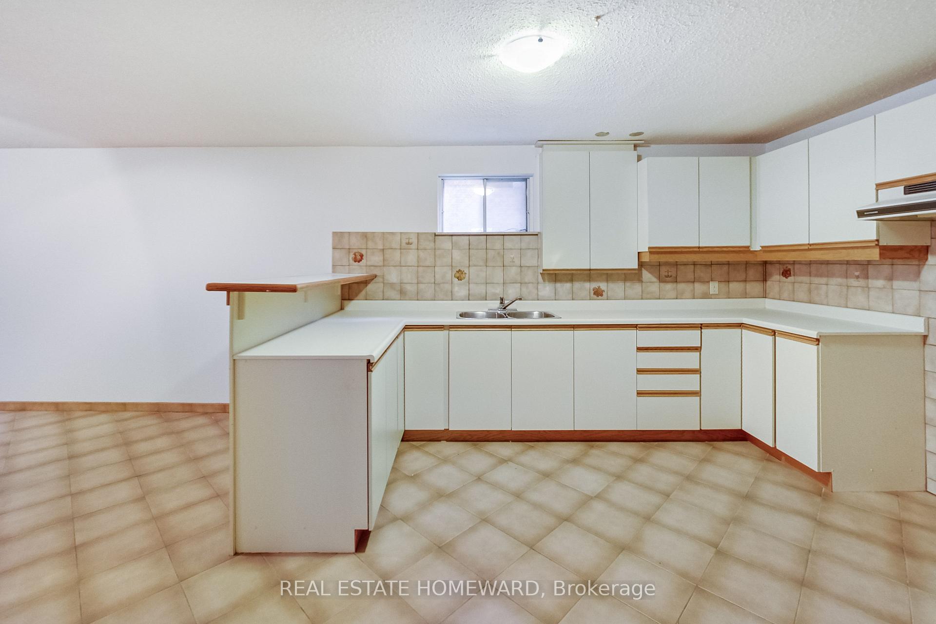 Photo 26 of 81A St Andrews Boulevard, Etobicoke, Kingsview Village-The Westway — HOMEH