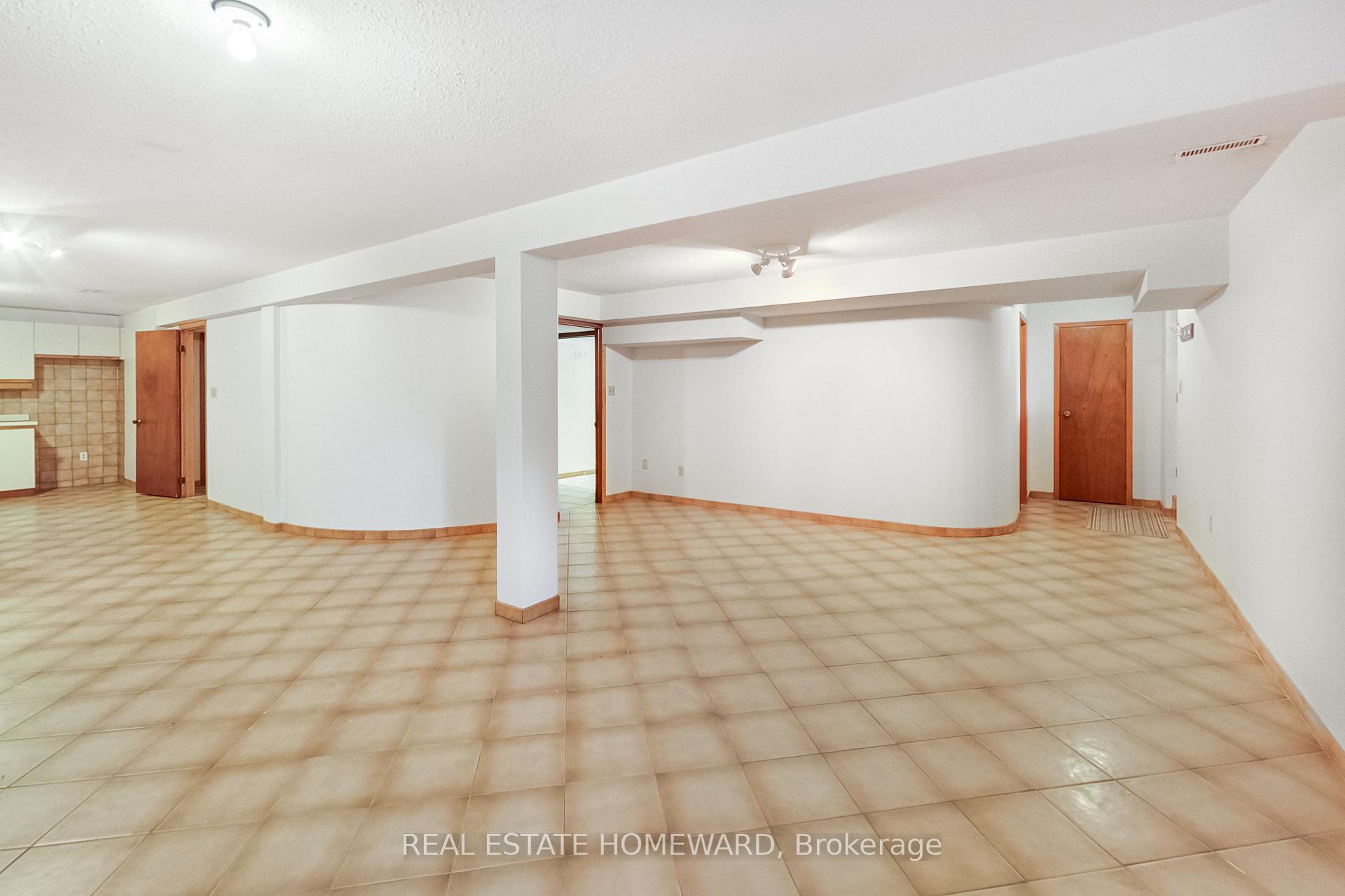 Photo 22 of 81A St Andrews Boulevard, Etobicoke, Kingsview Village-The Westway — HOMEH