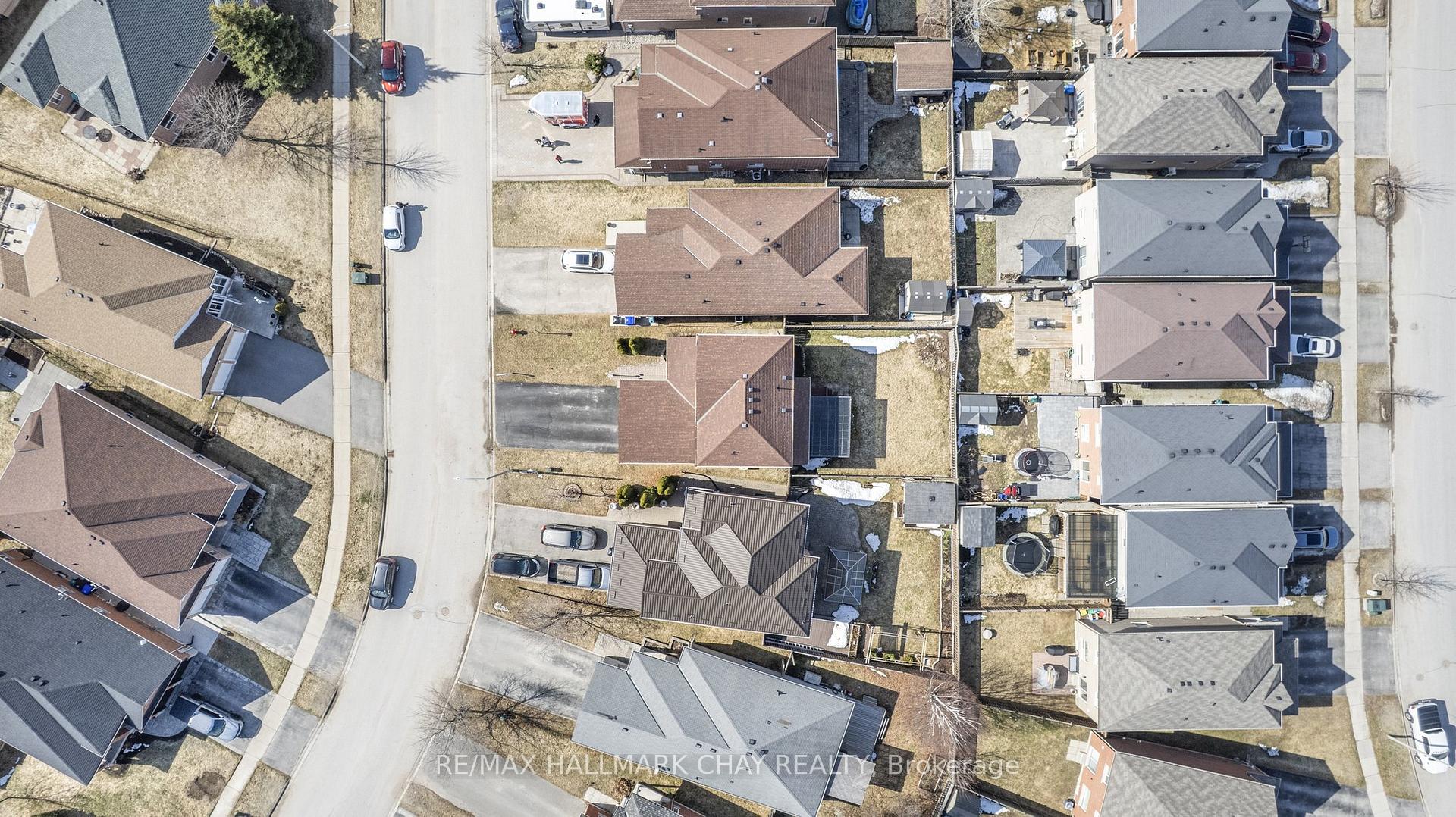 Photo 21 of 1179 Mitchell Court, Innisfil, Alcona — HOMEH
