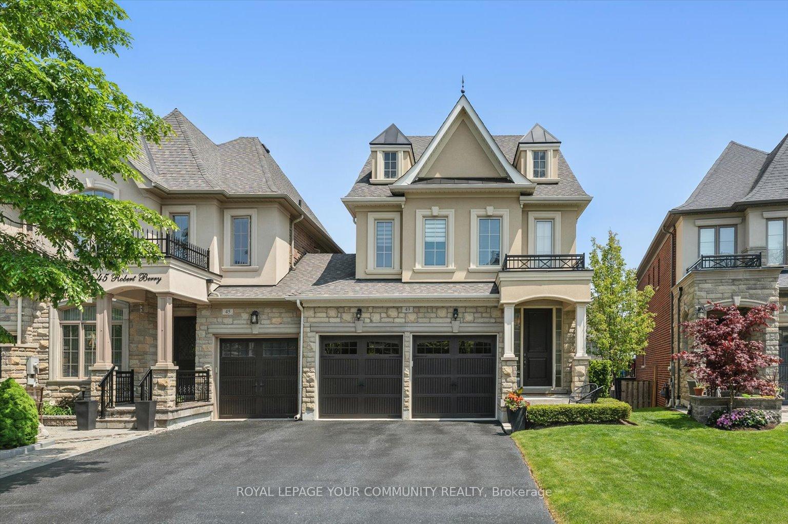Photo 1 of 43 Robert Berry Crescent, King, King City — HOMEH