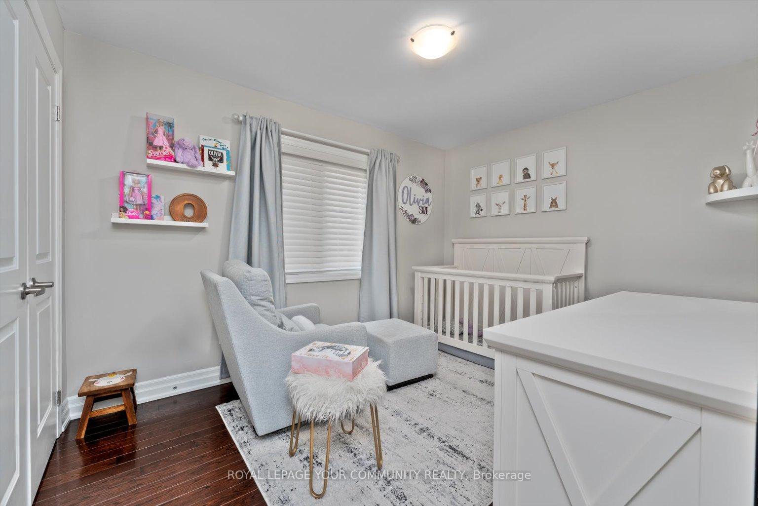 Photo 17 of 43 Robert Berry Crescent, King, King City — HOMEH