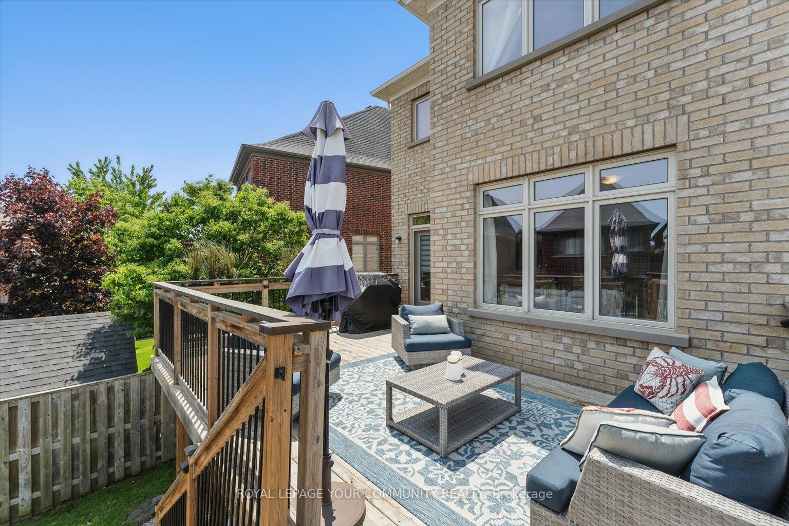Photo 16 of 43 Robert Berry Crescent, King, King City — HOMEH