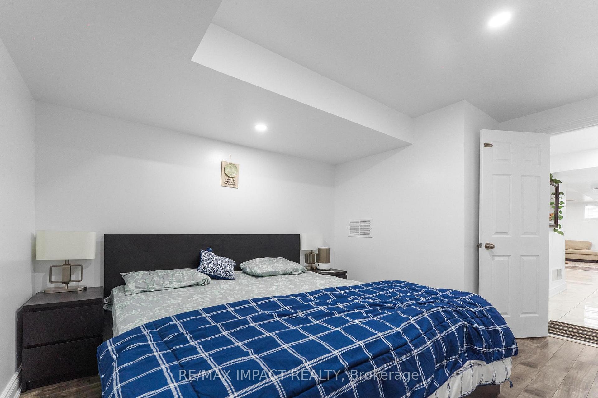 Photo 43 of 5 Jemima Road, Brampton, Northwest Brampton — HOMEH