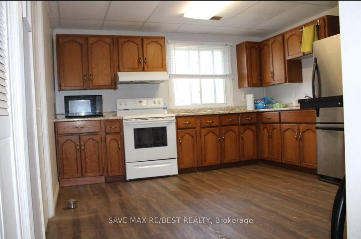 Photo 4 of 351 Stephanie Drive, Guelph, Willow West/Sugarbush/West Acres — HOMEH
