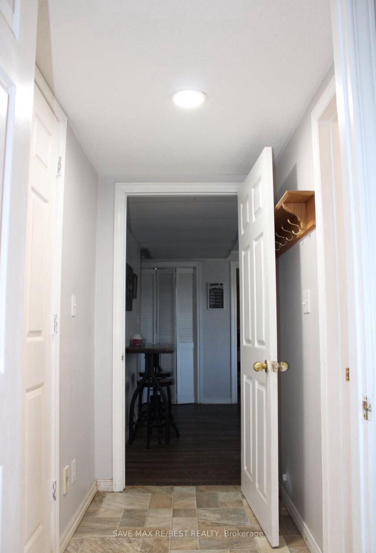 Photo 5 of 351 Stephanie Drive, Guelph, Willow West/Sugarbush/West Acres — HOMEH