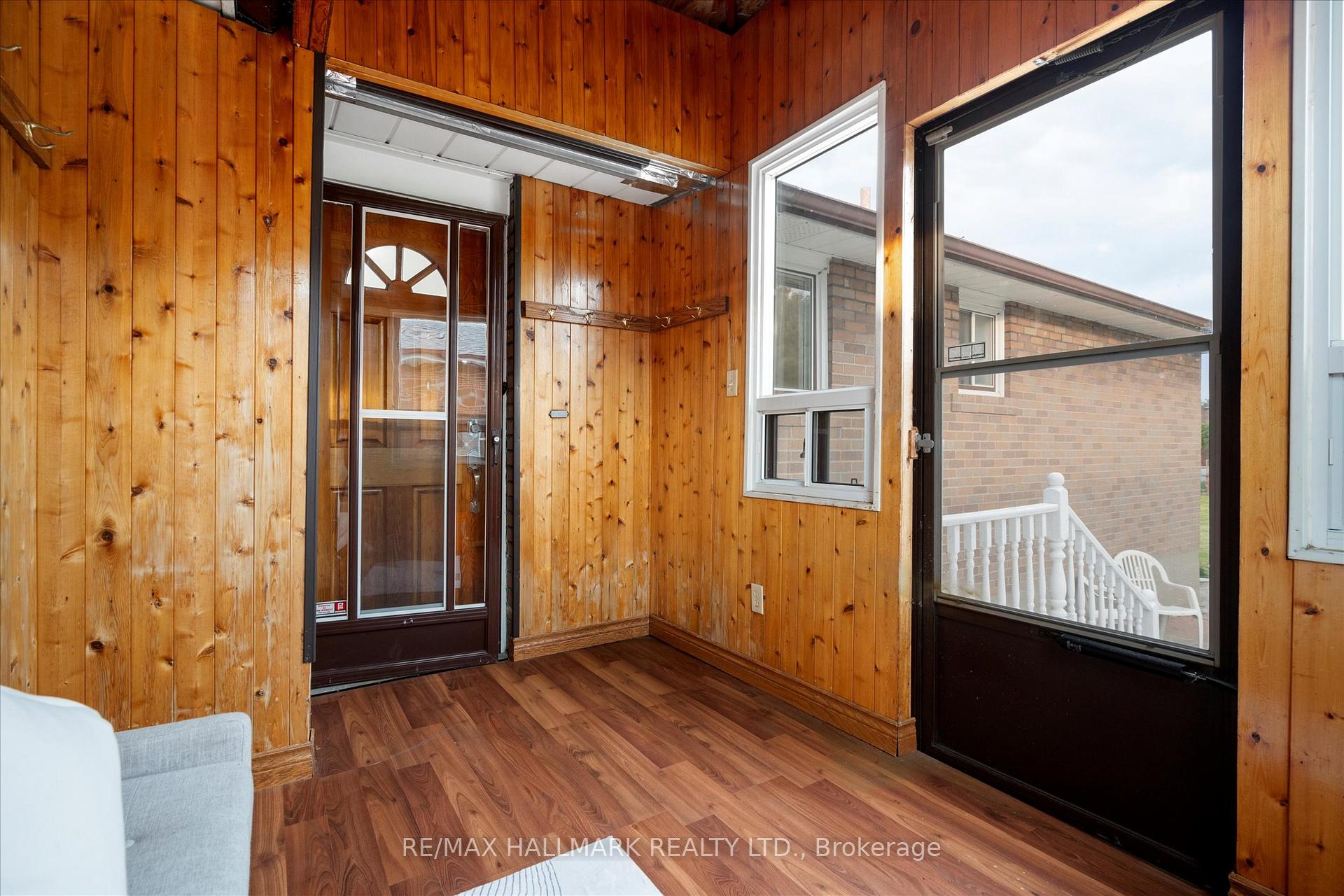 Photo 26 of 29 Chipper Crescent, Scarborough, Eglinton East — HOMEH